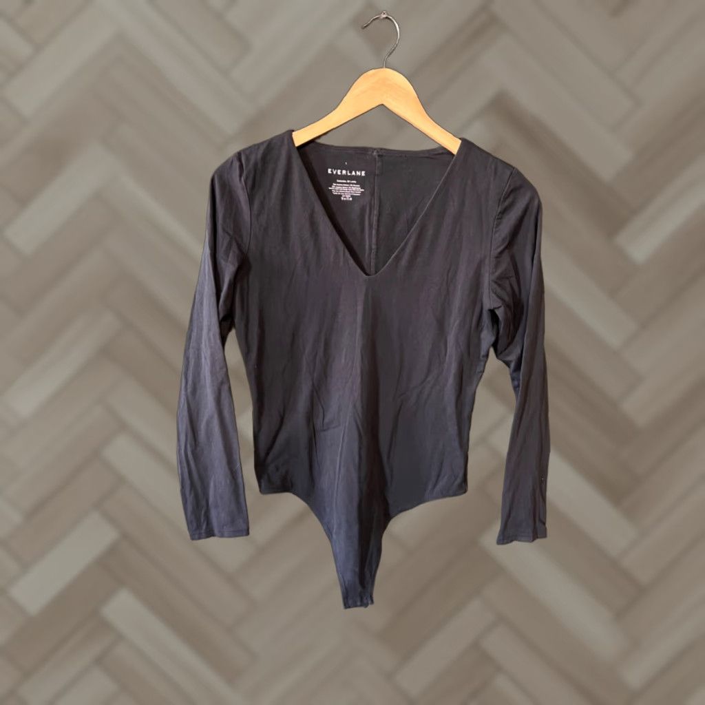 Everlane Everlane Shirt Women Long Sleeve V-Neck Body Suit Size L Black Size L / US 10 / IT 46 - 1 Thumbnail
