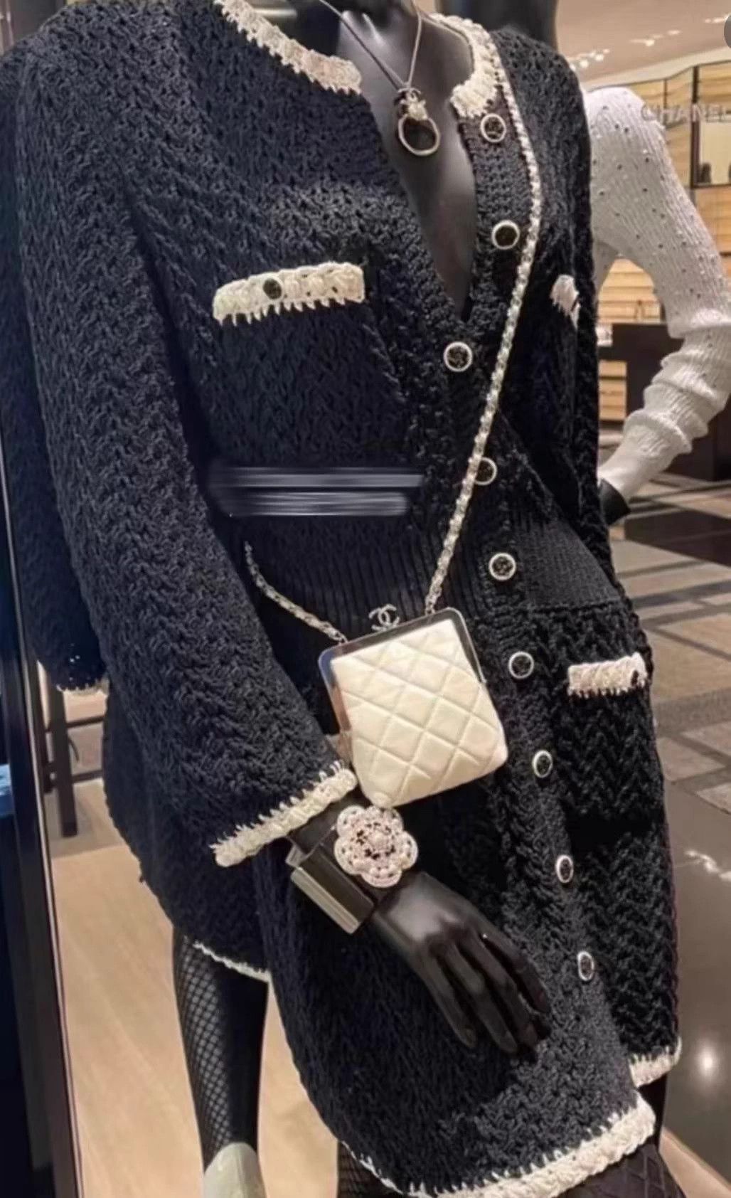 Chanel Chanel Mini Silver White Flap Bag Size ONE SIZE - 8 Thumbnail