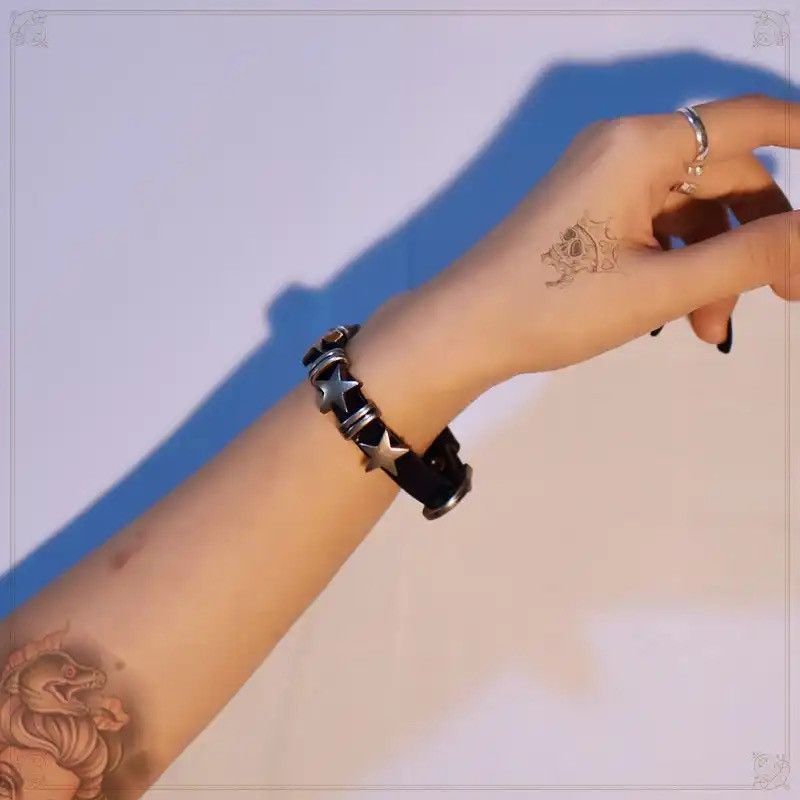 Japanese Brand × Vintage Vintage Star Leather Buckle Bracelet punk y2k goth skate Size ONE SIZE - 2 Thumbnail