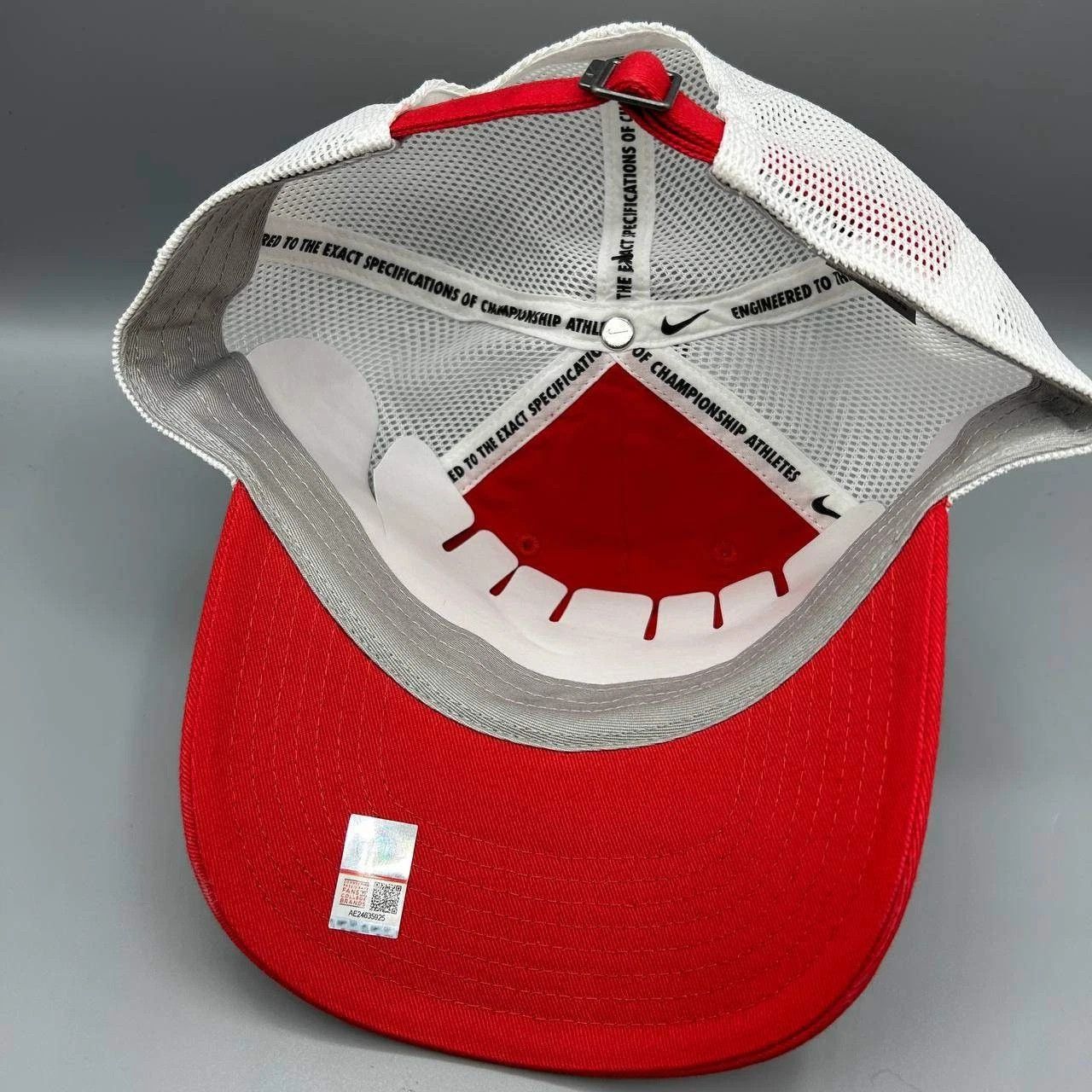 Nike Arizona Wildcats x Nike Club Trucker Hat Men M-L Strap Back Size ONE SIZE - 2 Thumbnail