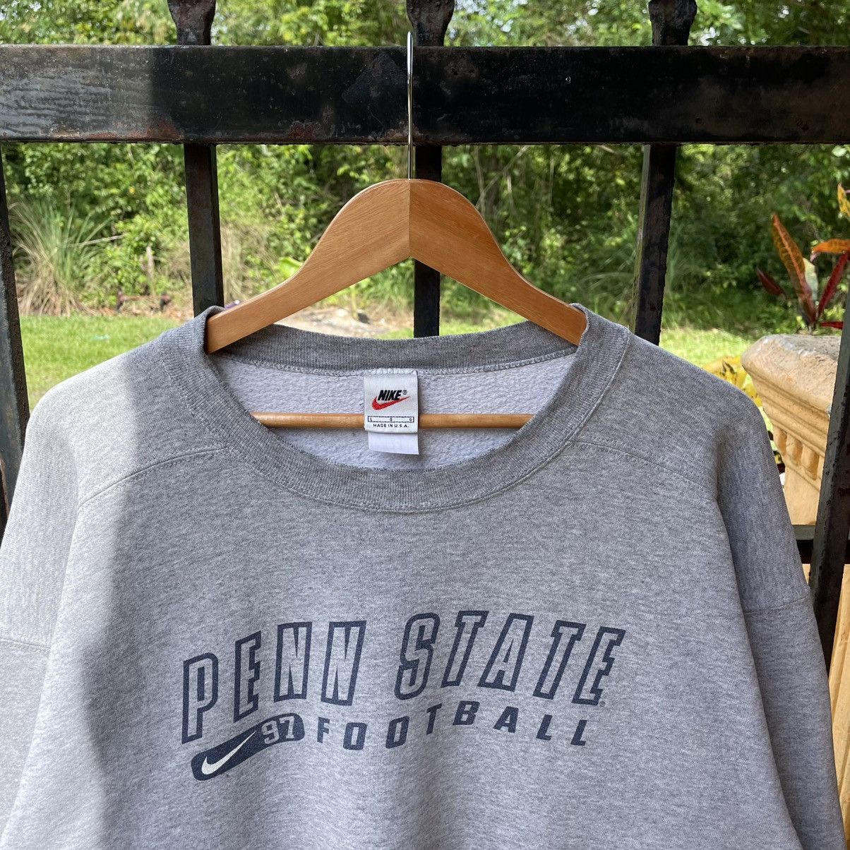 Nike × Vintage 🔥Vintage 1997 Nike Penn State Football Distress Sweatshirts Size US L / EU 52-54 / 3 - 3 Thumbnail