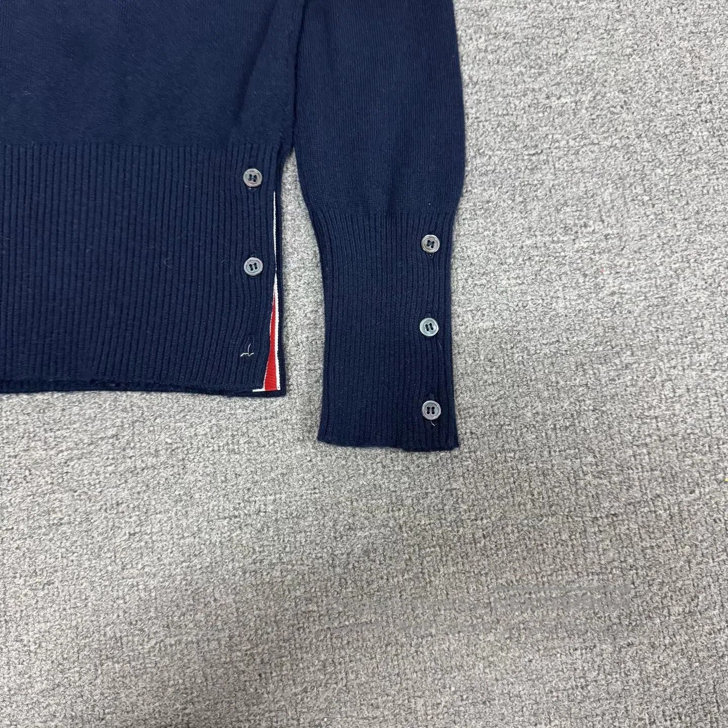 Thom Browne Thom Browne size 42 Classic four stripes cashmere knit swea Size US M / EU 48-50 / 2 - 5 Thumbnail