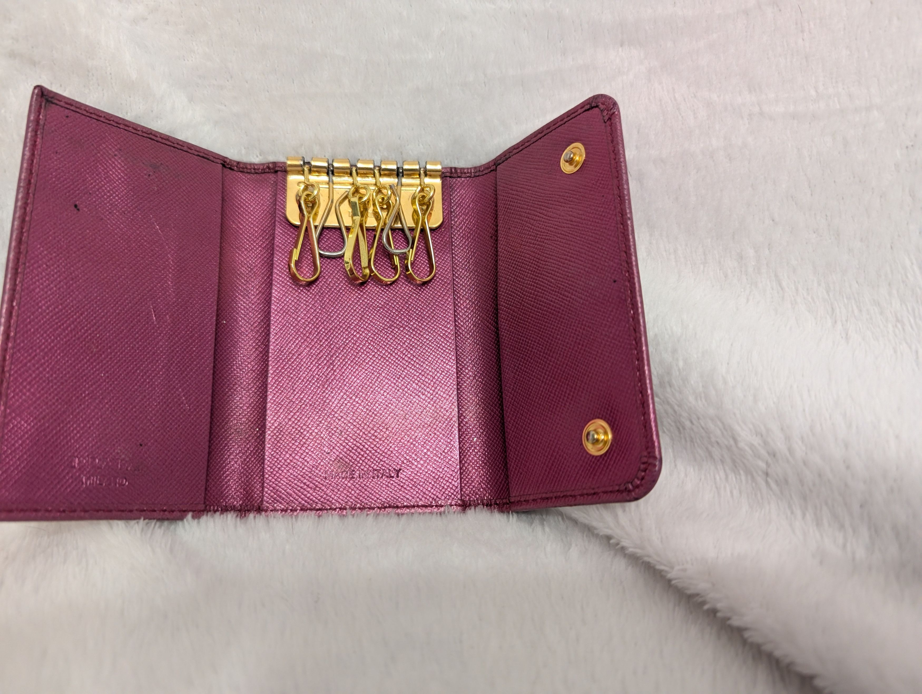 Prada Authentic Prada Metallic Key Wallet Size ONE SIZE - 7 Thumbnail