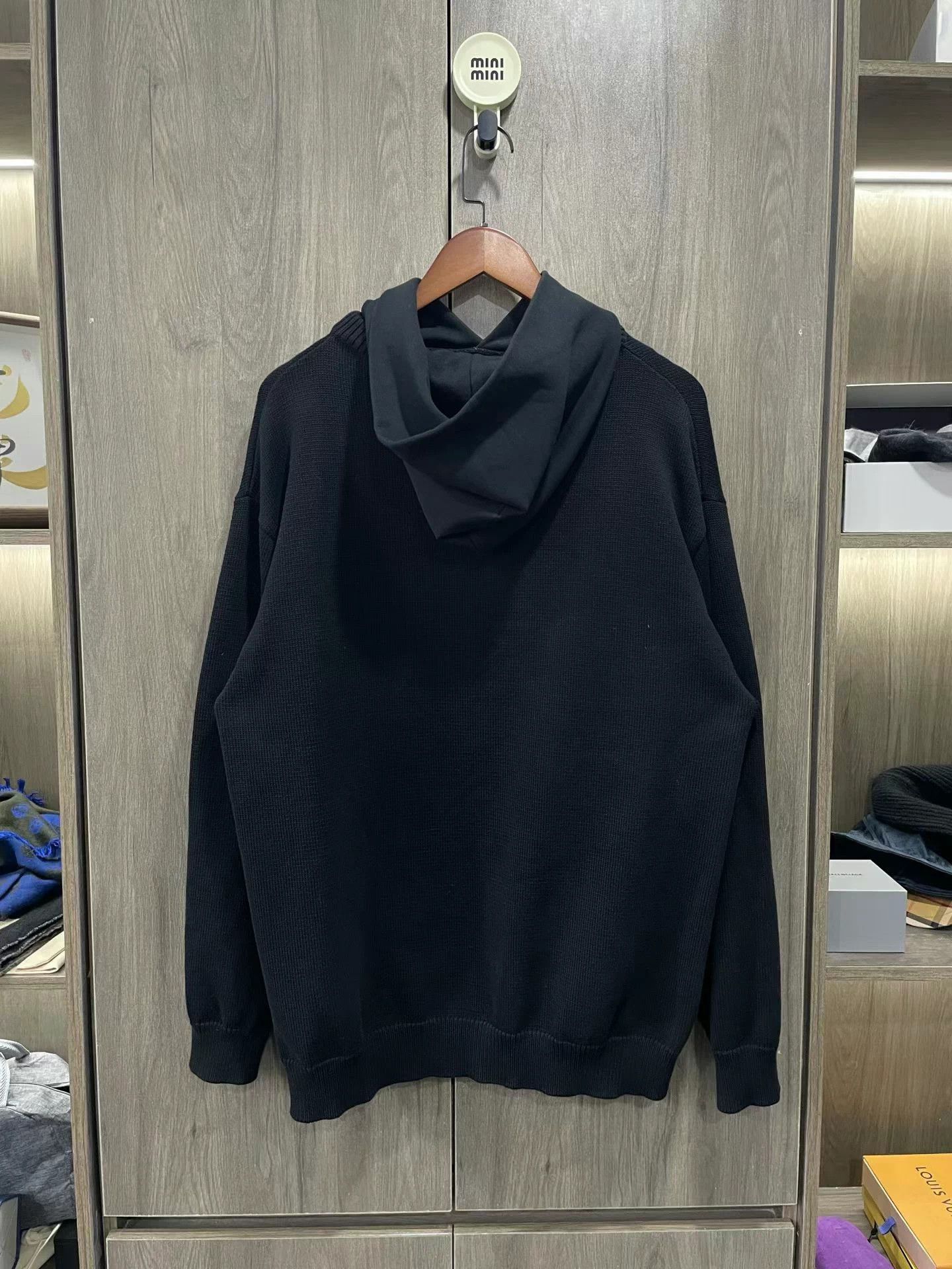 Balenciaga Balenciaga Fake Two-Piece Knit Hoodie S Size US S / EU 44-46 / 1 - 6 Thumbnail