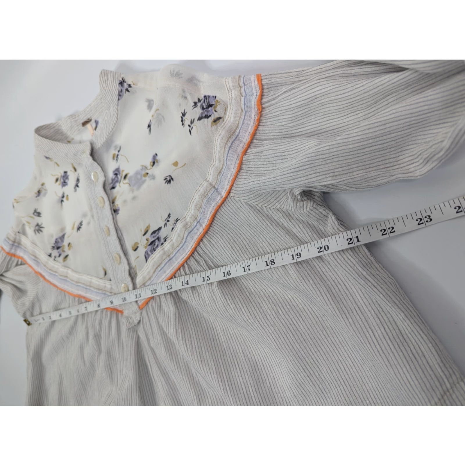 Free People Free People Shirt XS Ivory Striped Floral Pockets Lightweight Breathable Boho Hippie Bohemian Casual Relaxed Size XS / US 0-2 / IT 36-38 - 6 Thumbnail
