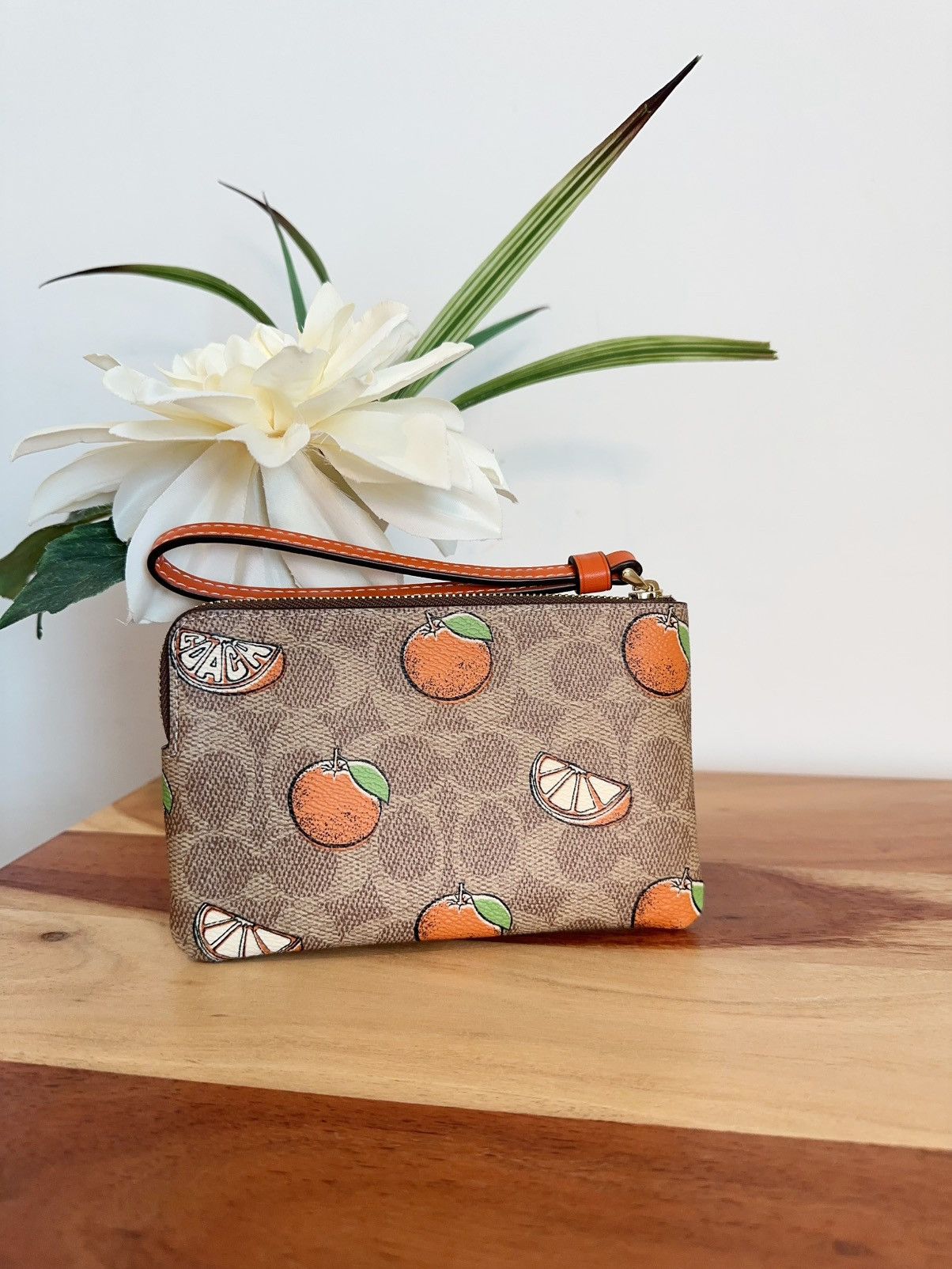 Coach NWT Coach Corner Zip Wristlet With Orange Print Size ONE SIZE - 2 Thumbnail