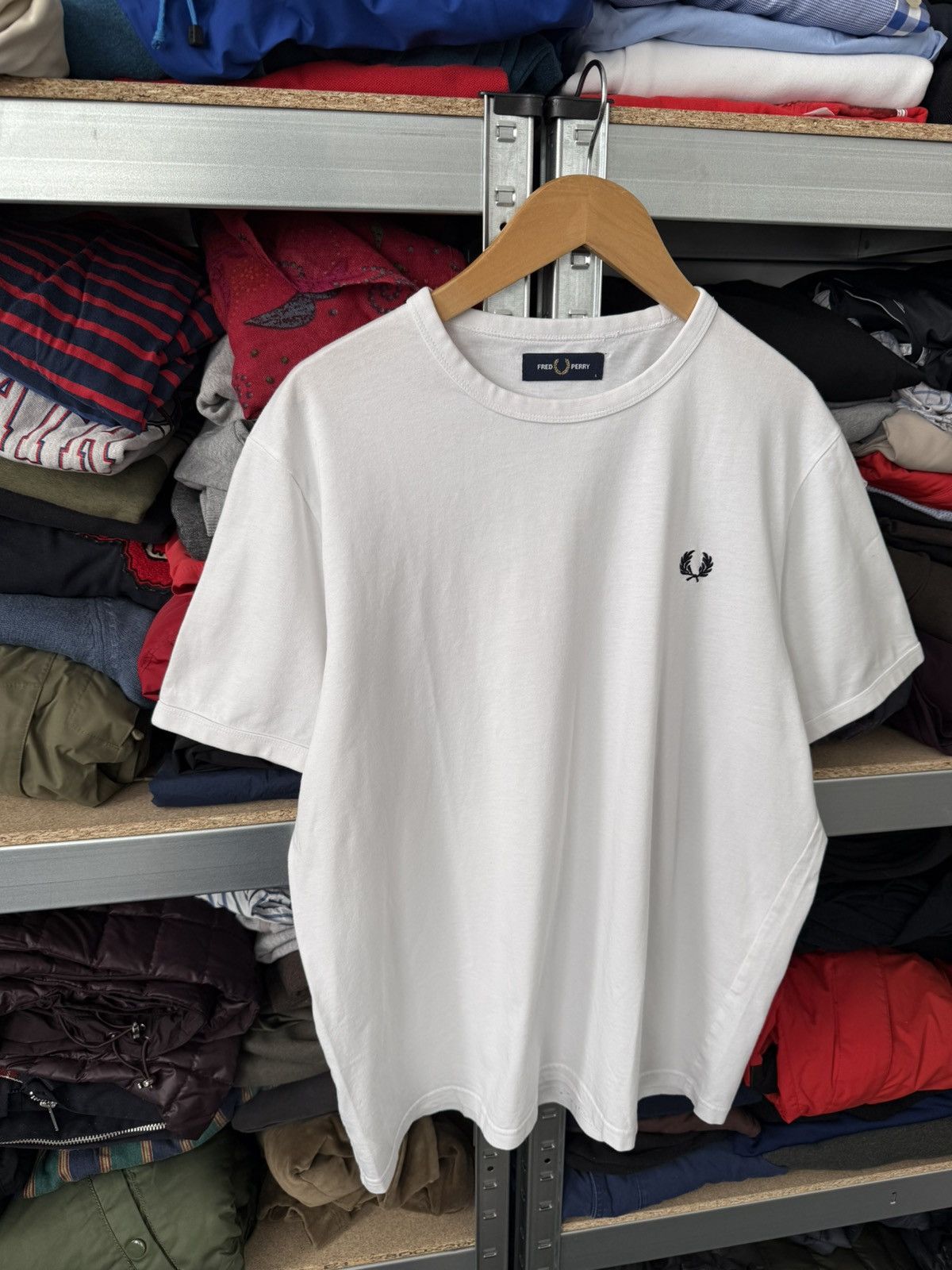 Fred Perry Vintage Fred Perry T-Shirt White Casual Tee Streetwear Hype Size US L / EU 52-54 / 3 - 4 Thumbnail