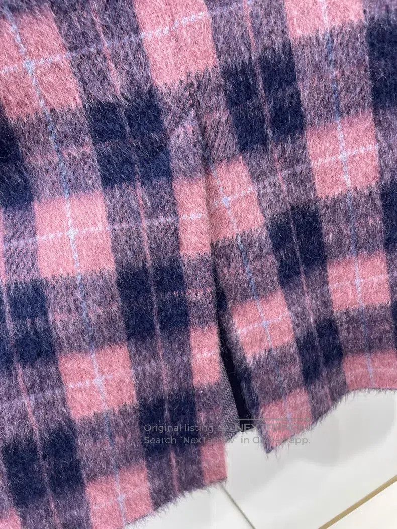 Louis Vuitton Louis Vuitton Wool Mohair Blend Plaid Coat Size M / US 6-8 / IT 42-44 - 3 Thumbnail