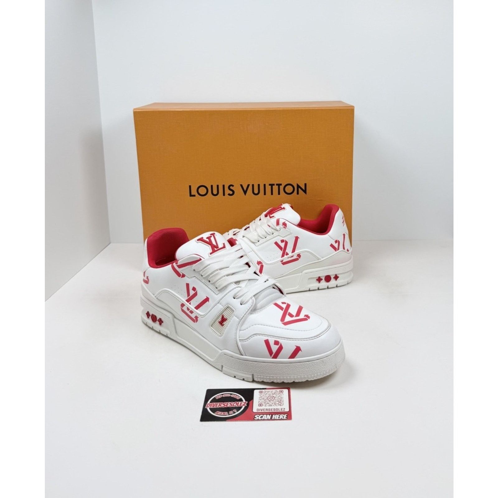 Louis Vuitton Size 9.5LV/10.5US - Louis Vuitton White Red Trainers Size US 10.5 / EU 43-44 - 1 Thumbnail