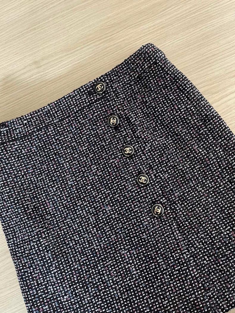 Chanel Chanel 23b gray skirt Size 25" / US 0 / IT 36 - 4 Thumbnail