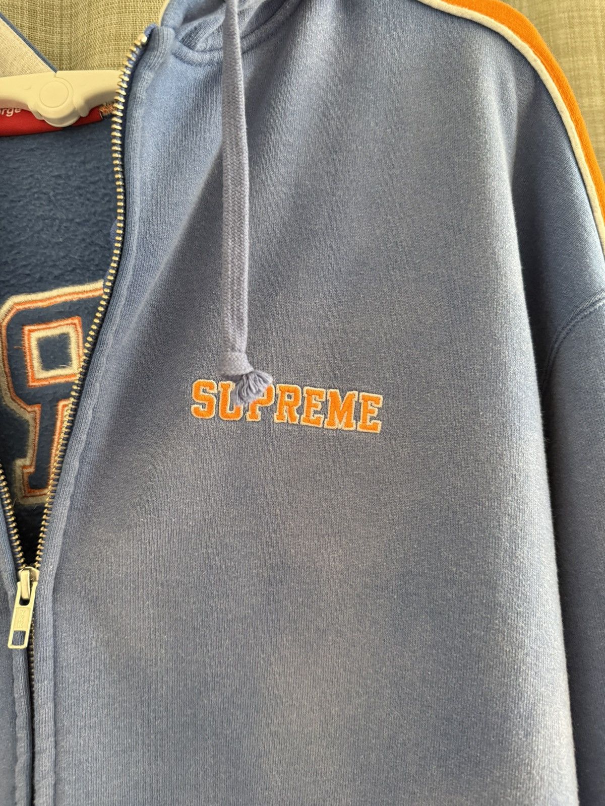 Supreme Supreme State Washed Royal Size US L / EU 52-54 / 3 - 2 Thumbnail