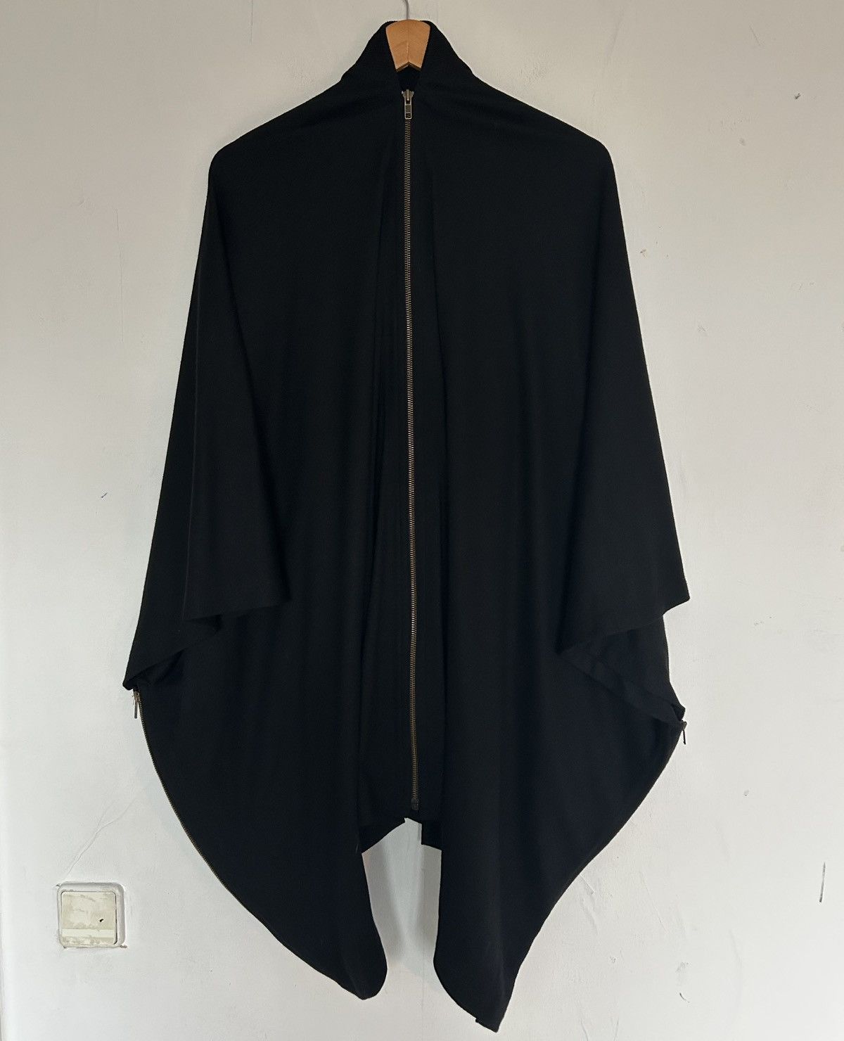 Issey Miyake Issey Miyake FW1986 Zipper Poncho Size US L / EU 52-54 / 3 - 1 Thumbnail