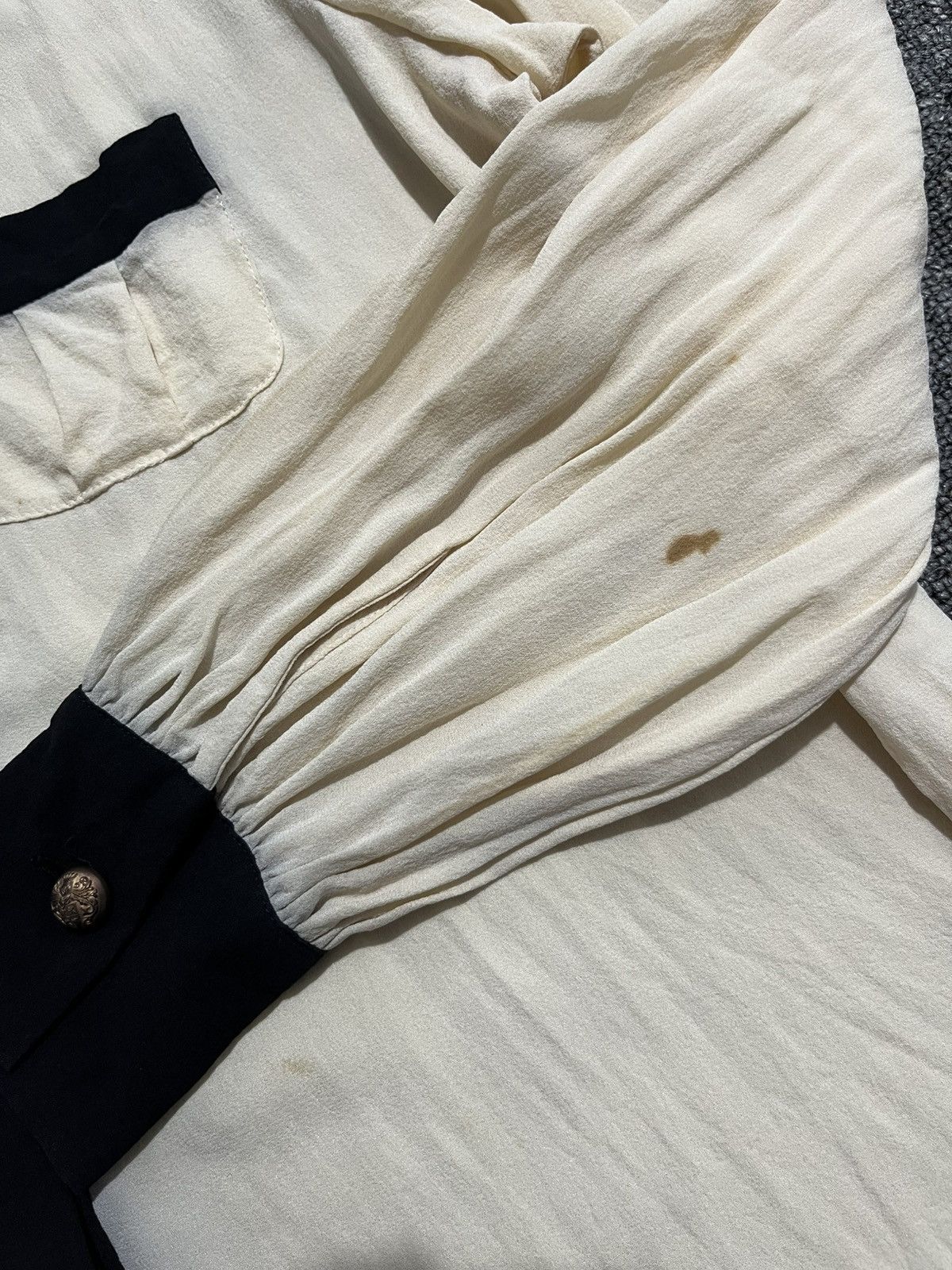 Alexander McQueen FW2011 Alexander McQueen Millitary silk shirt Size XS / US 0-2 / IT 36-38 - 8 Thumbnail
