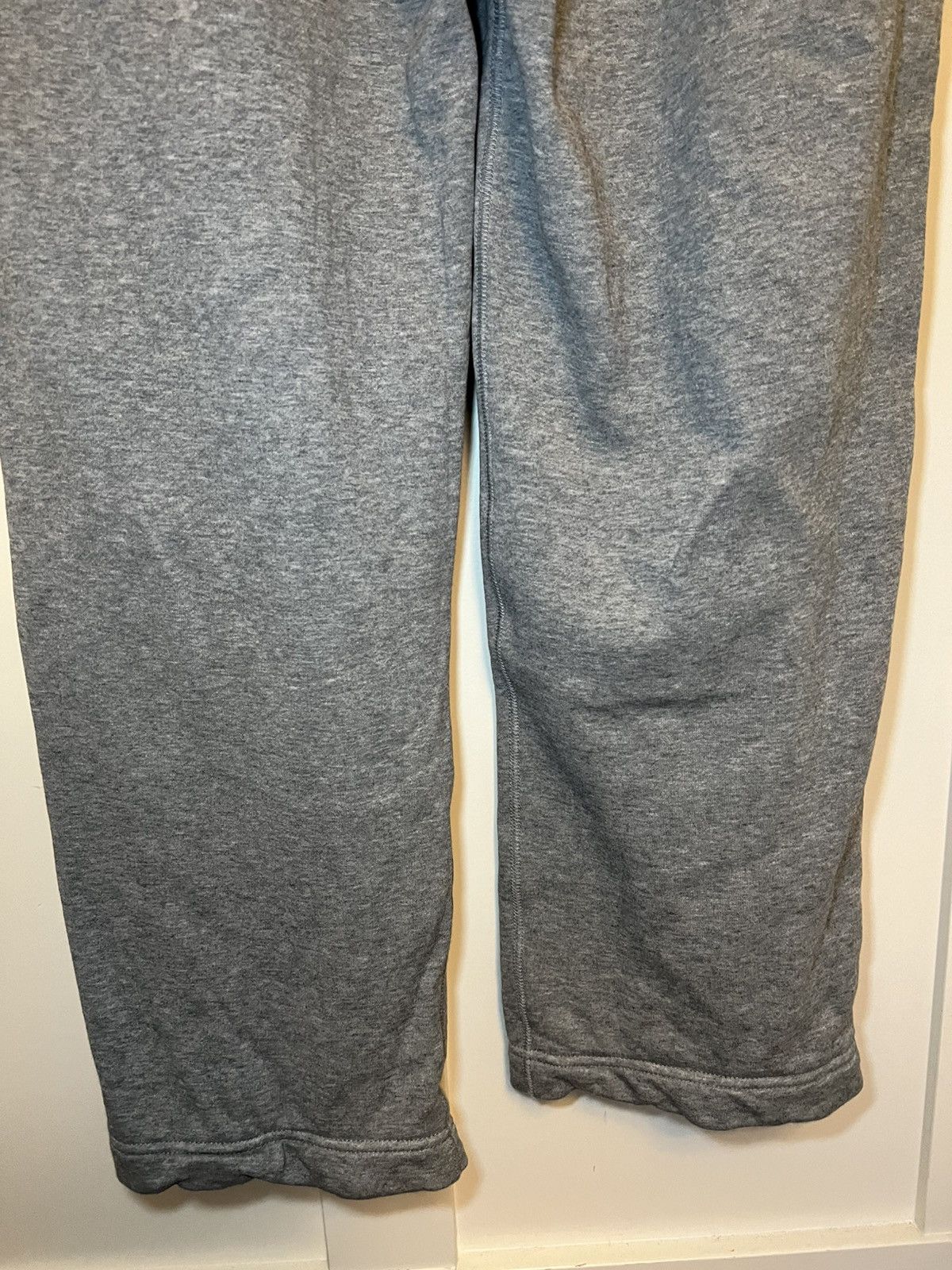 Nike Vintage Nike baggy oversized embroidered logo sweatpants Size US 36 / EU 52 - 7 Thumbnail