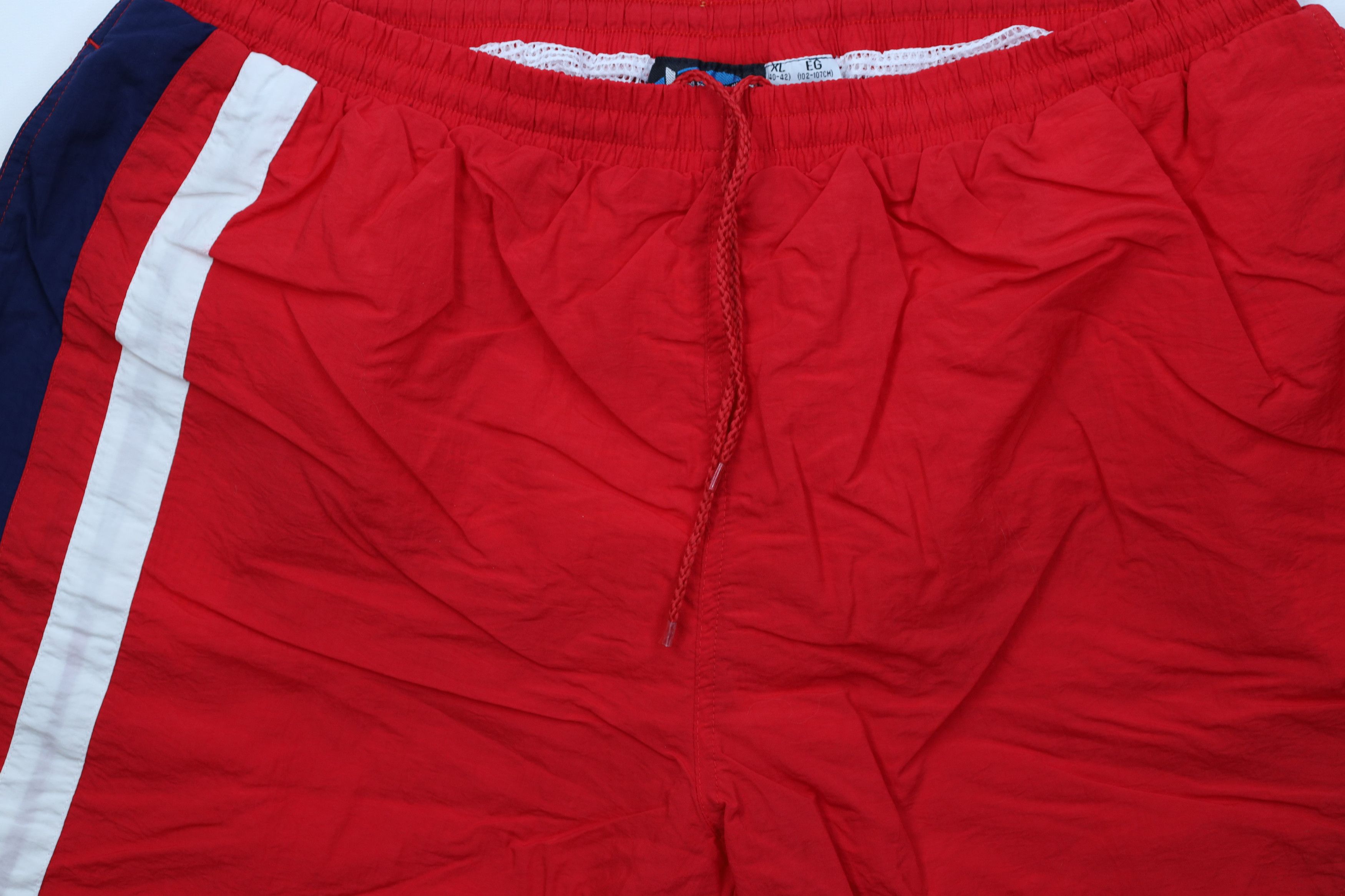 Vintage Deadstock Vintage 90s Streetwear Shorts Swim Trunks Red Size US 36 / EU 52 - 3 Thumbnail