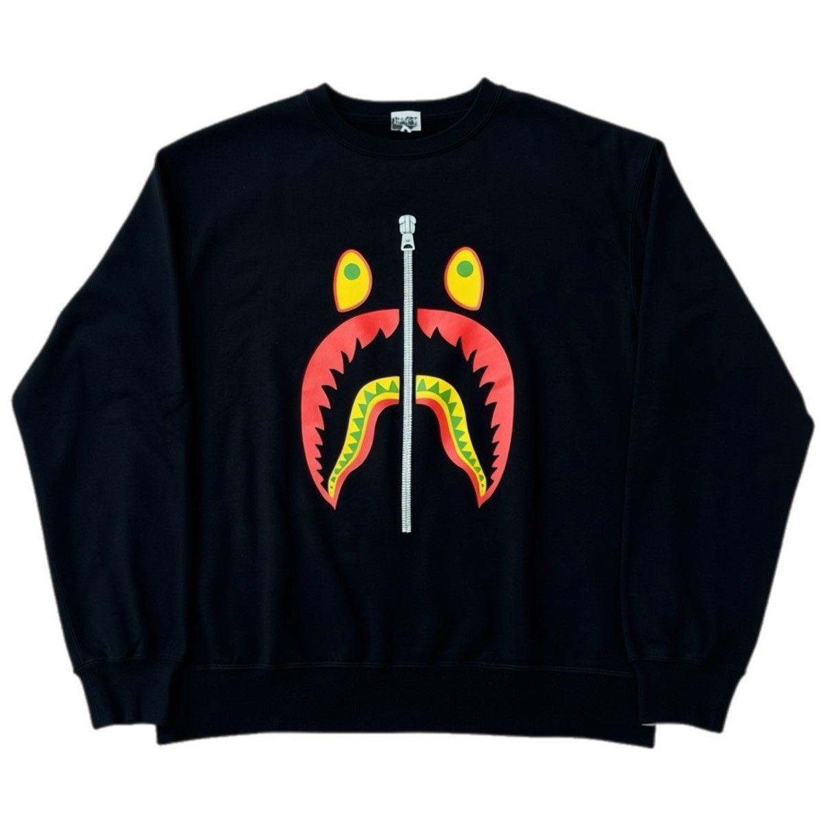Bape Bape Shark Crewneck Black Size US XL / EU 56 / 4 - 1 Thumbnail