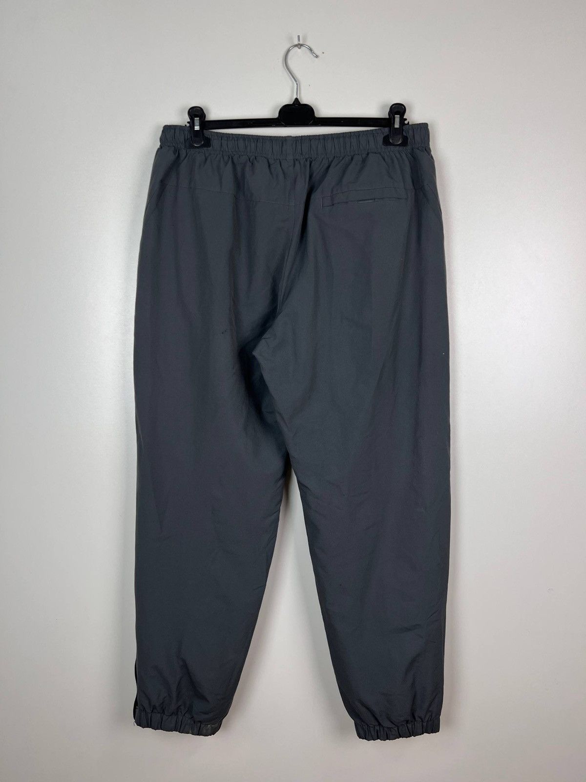 Nike Nike vintage streetwear pants size XL 36 Size US 36 / EU 52 - 2 Thumbnail