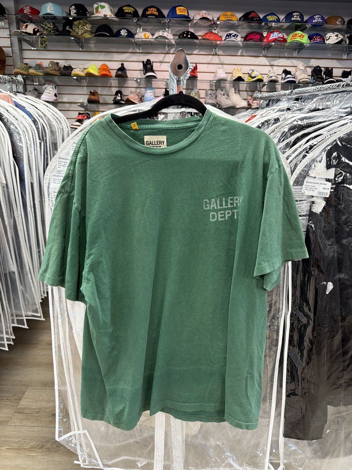 Gallery Dept. Green Graphic gallery dept vintage T-Shirt Size US M / EU 48-50 / 2 - 1 Thumbnail