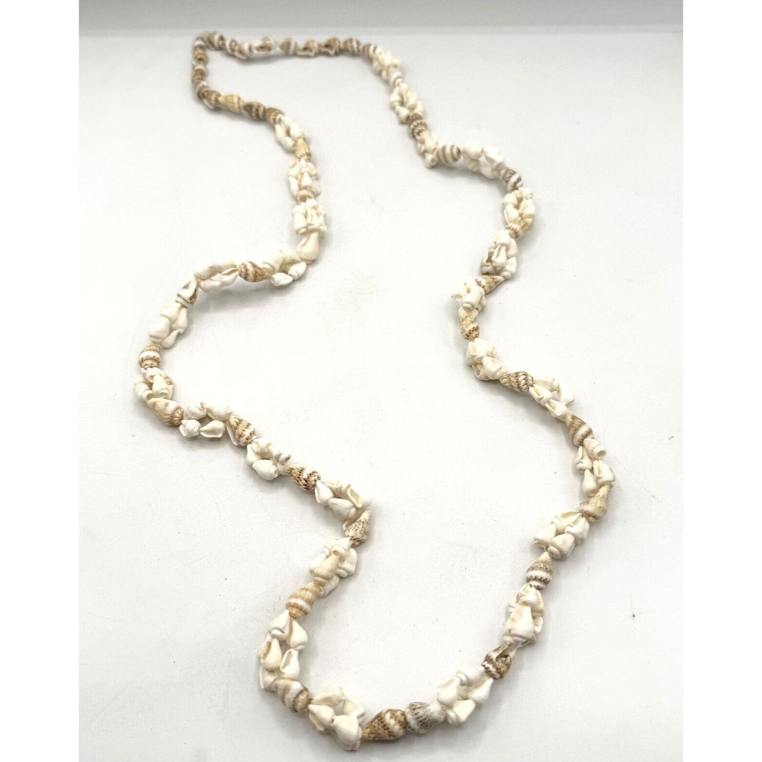 Vintage Vintage seashell sea shell beaded necklace Size ONE SIZE - 1 Thumbnail