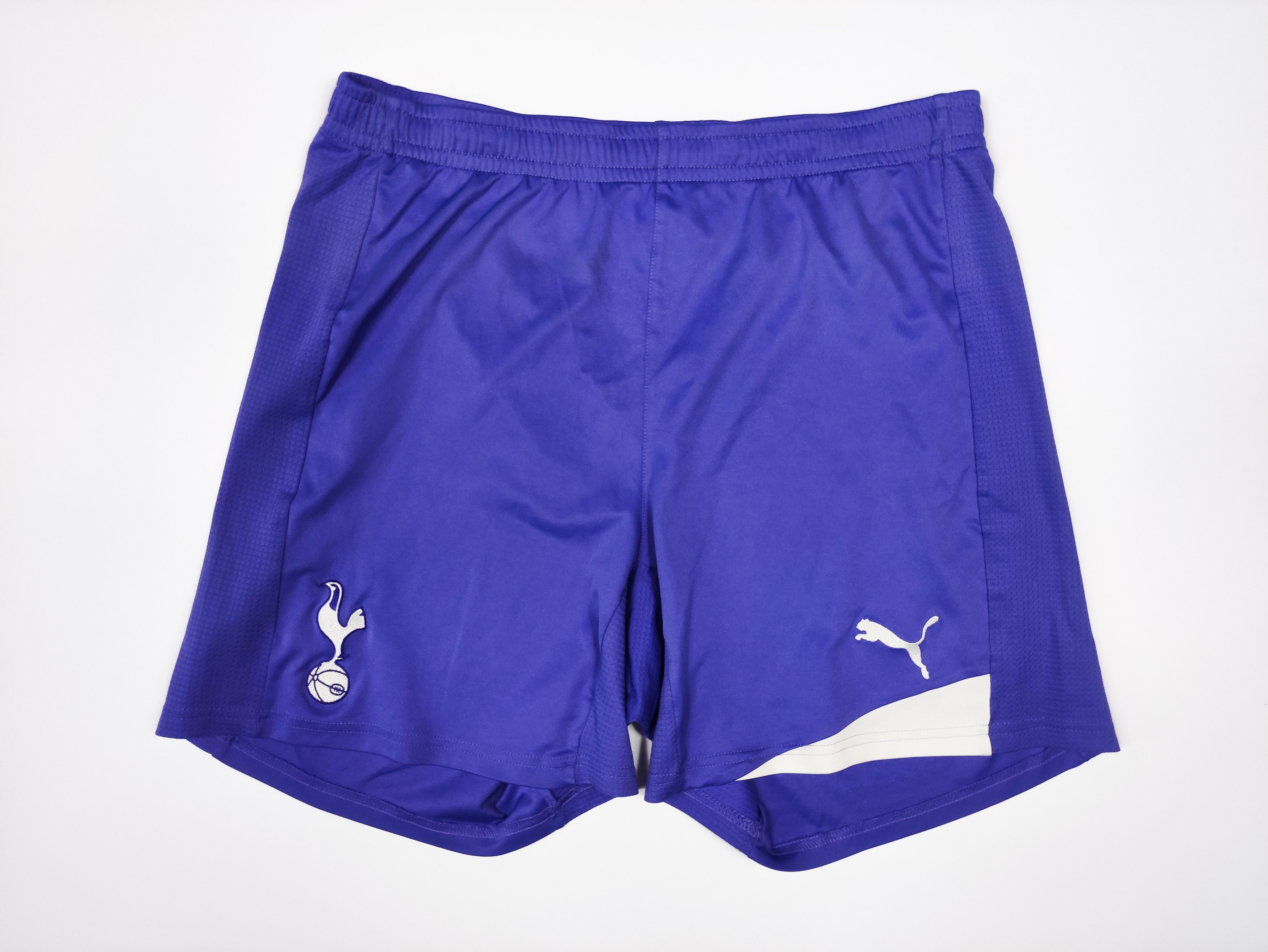 Puma Tottenham Hotspur 2011 2012 Puma Away Shorts Size US 33 - 1 Thumbnail