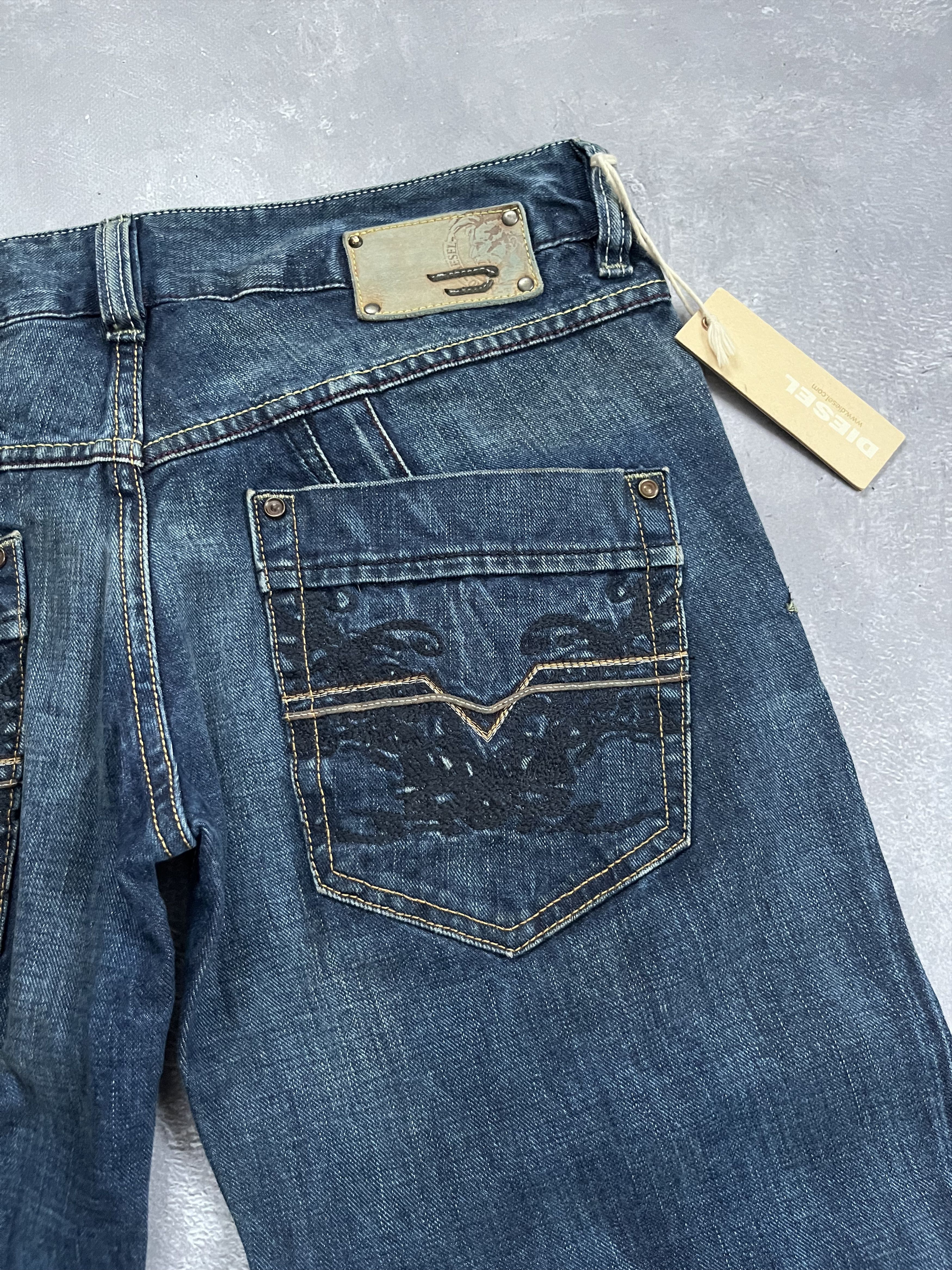 Diesel DIESEL PACEE BLUE JEANS Wide Leg Logo Embroidered Vintage Size 30" / US 8 / IT 44 - 6 Thumbnail