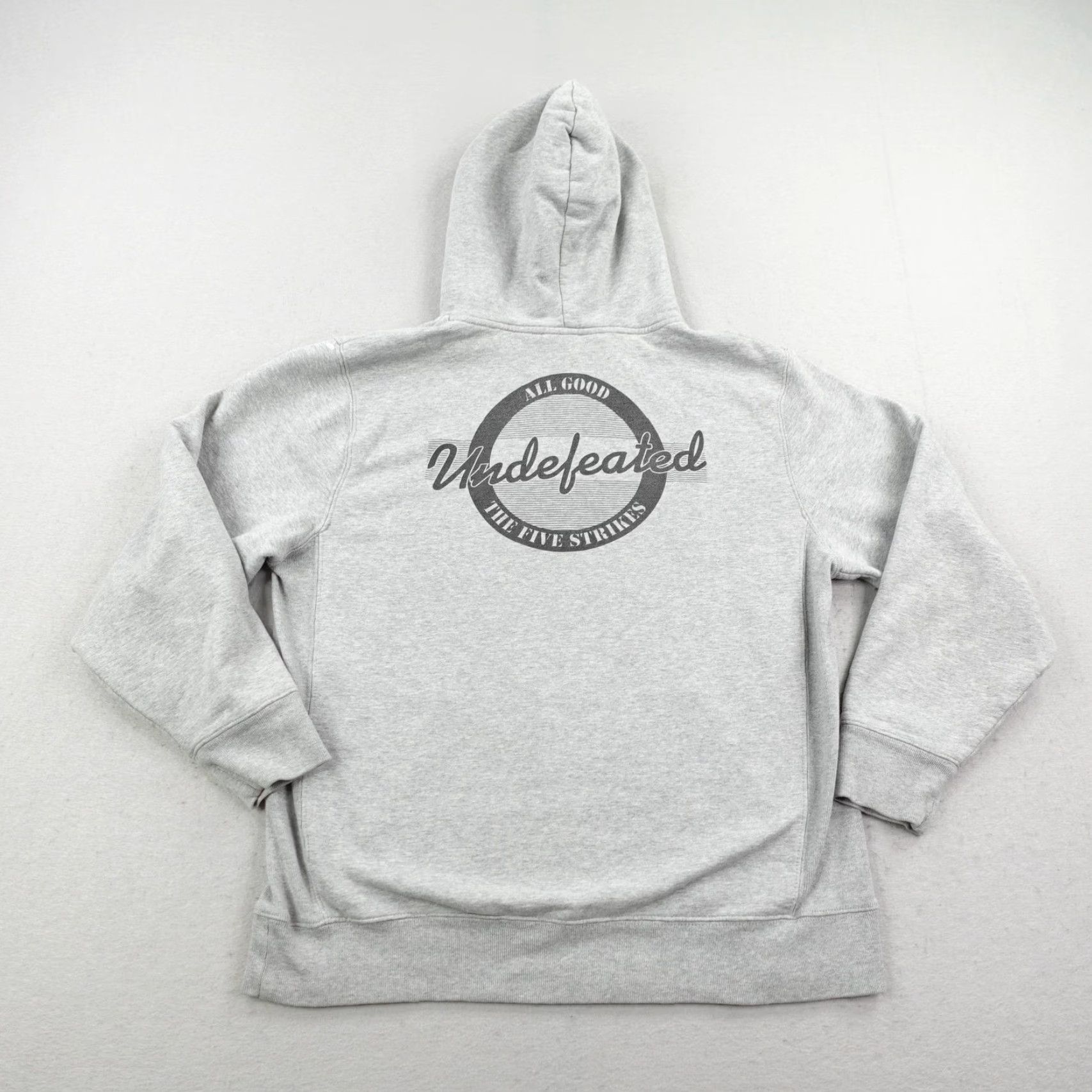 Undefeated VINTAGE Undefeated Hoodie Pullover XL Gray Graphic Skateboarding Mens Size US XL / EU 56 / 4 - 7 Thumbnail