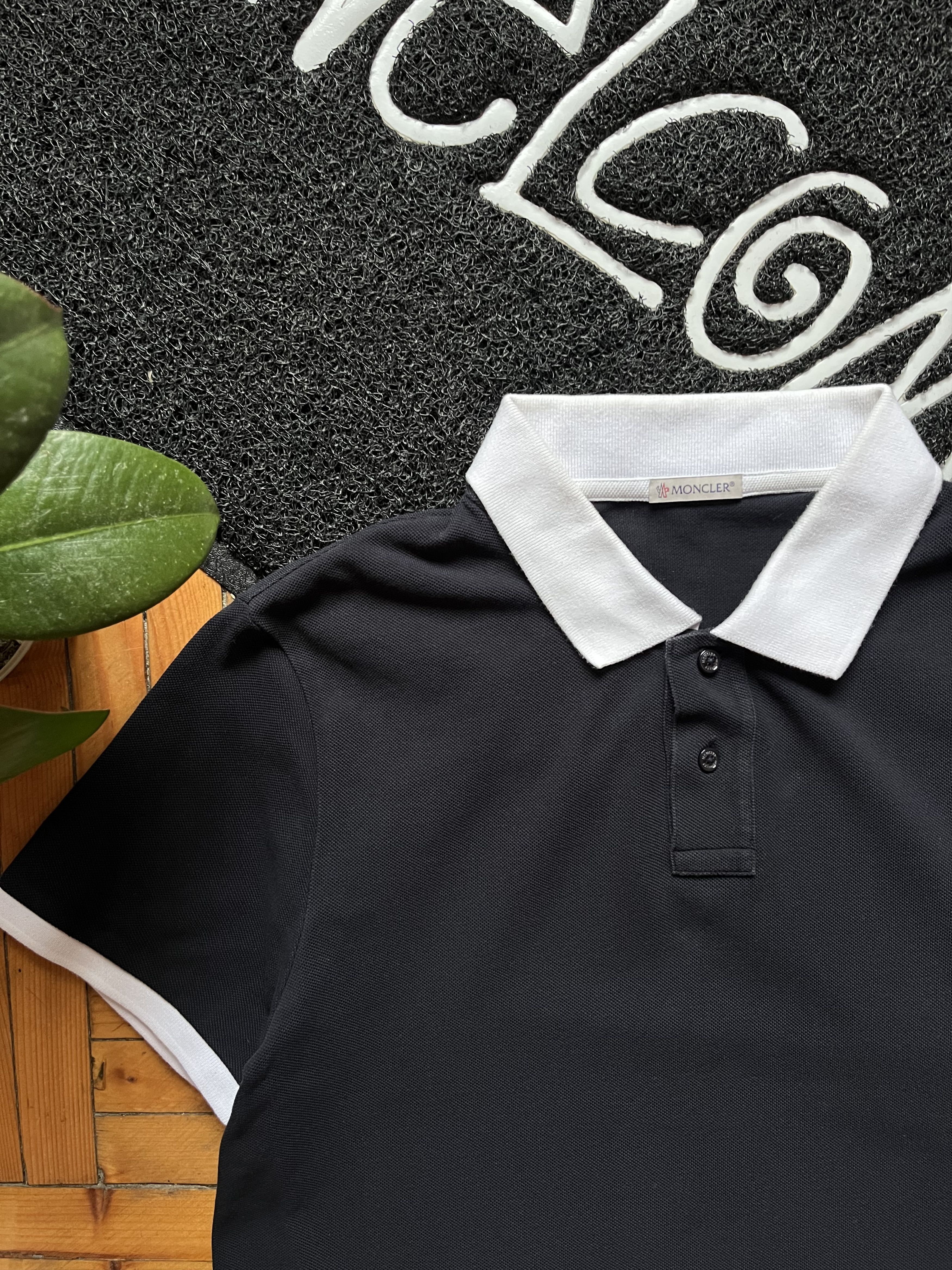 Moncler Moncler Luxury Maglia Polo Manica Corta Black Tee Authentic Size US M / EU 48-50 / 2 - 4 Thumbnail