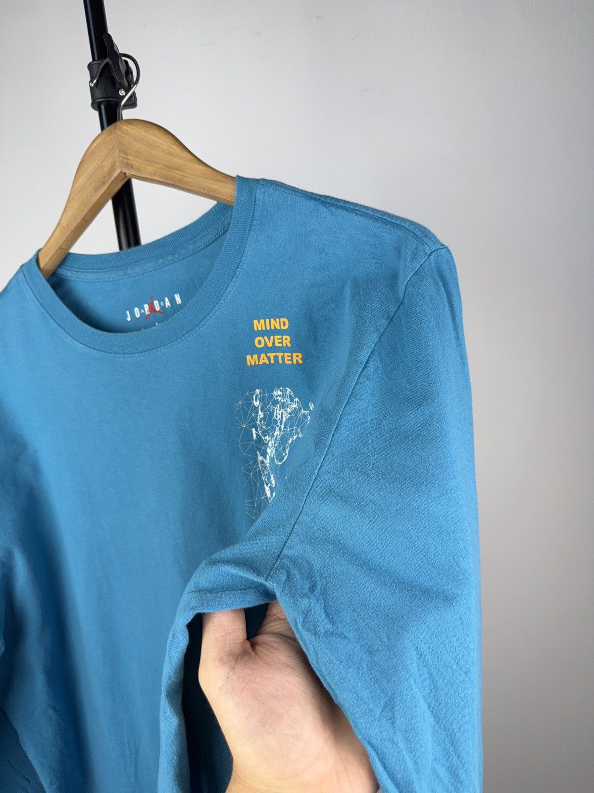 Jordan Brand Nike Air Jordan "Mind Over Matter" Basketball Shirt Men’s Size US L / EU 52-54 / 3 - 9 Thumbnail