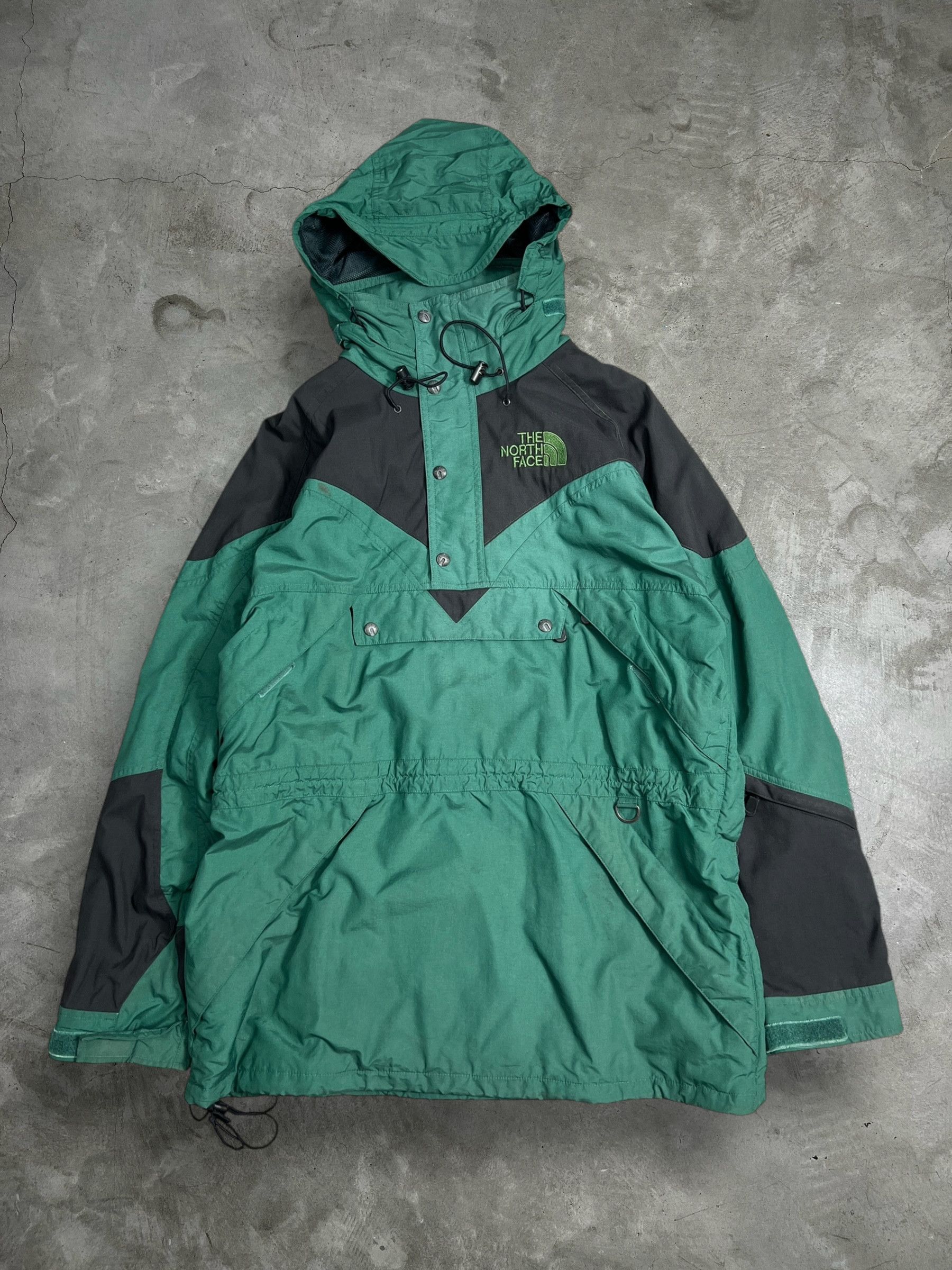 The North Face Vintage The North Face Anorak Jacket JK474 Size US L / EU 52-54 / 3 - 2 Thumbnail