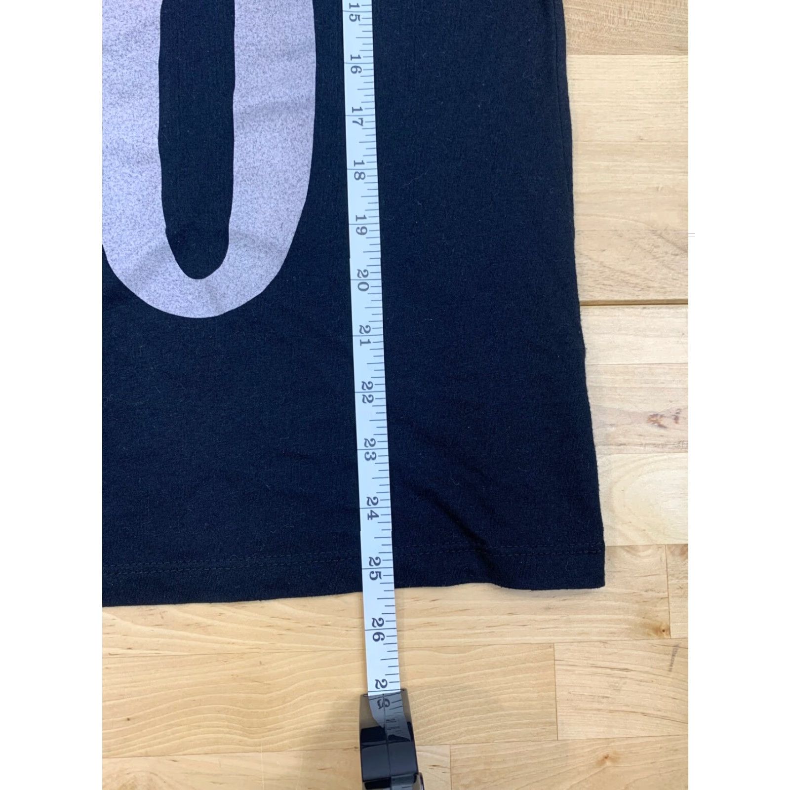 Forever 21 XXI Womens Made In The 90's Black Short Sleeve T-shirt M FOREVER 21 T-Shirt 90s Womens Black Short Sleeve V-Neck Wellness? Size M / US 6-8 / IT 42-44 - 6 Thumbnail