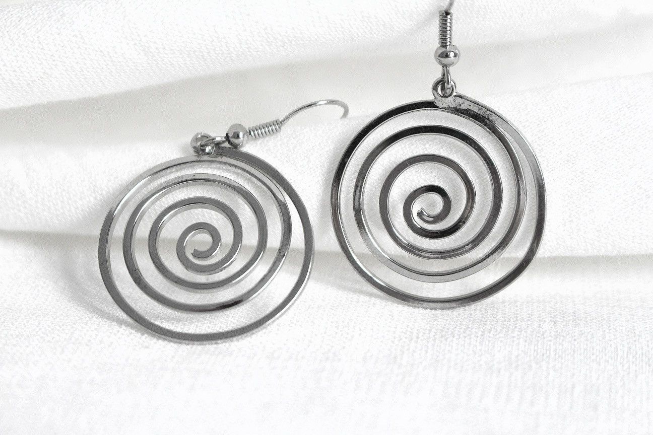 Japanese Brand Japanese Spiral Earrings Size ONE SIZE - 2 Thumbnail