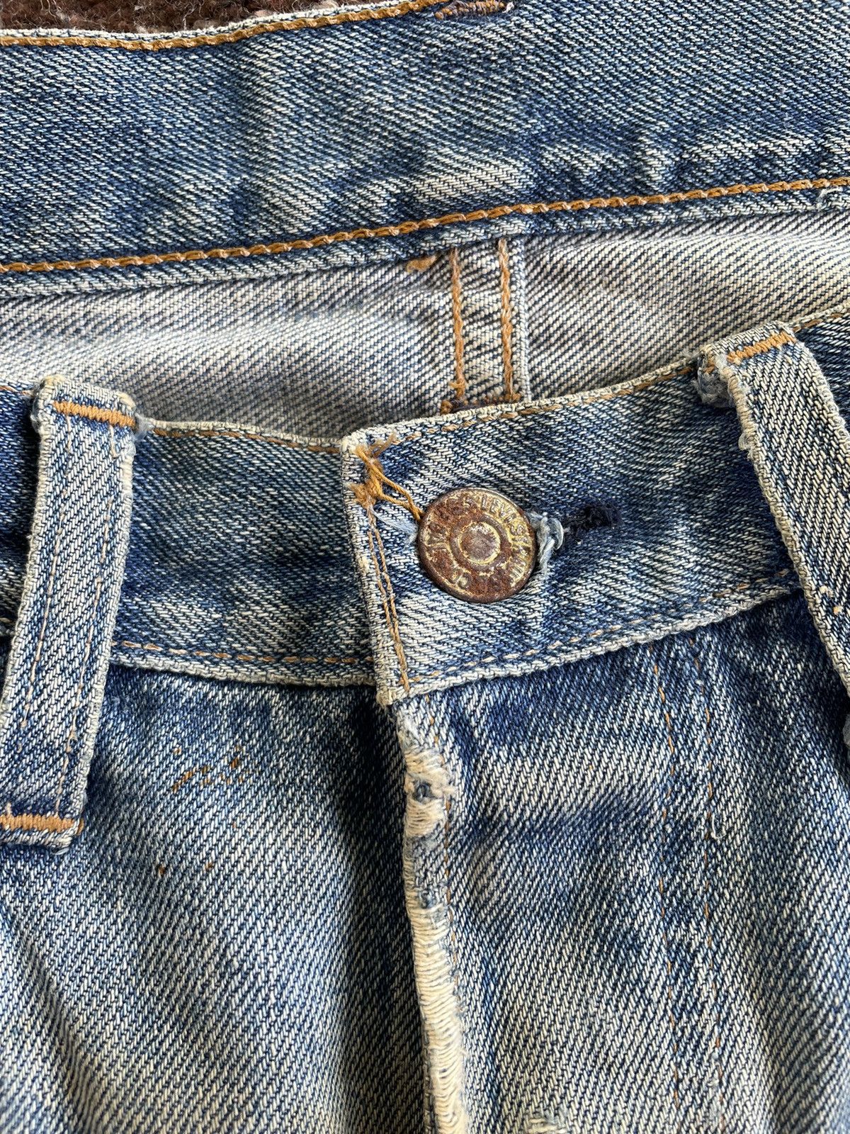 Levi's Vintage Levi’s 501 Big E selvage #6 distress Size US 30 / EU 46 - 10 Thumbnail