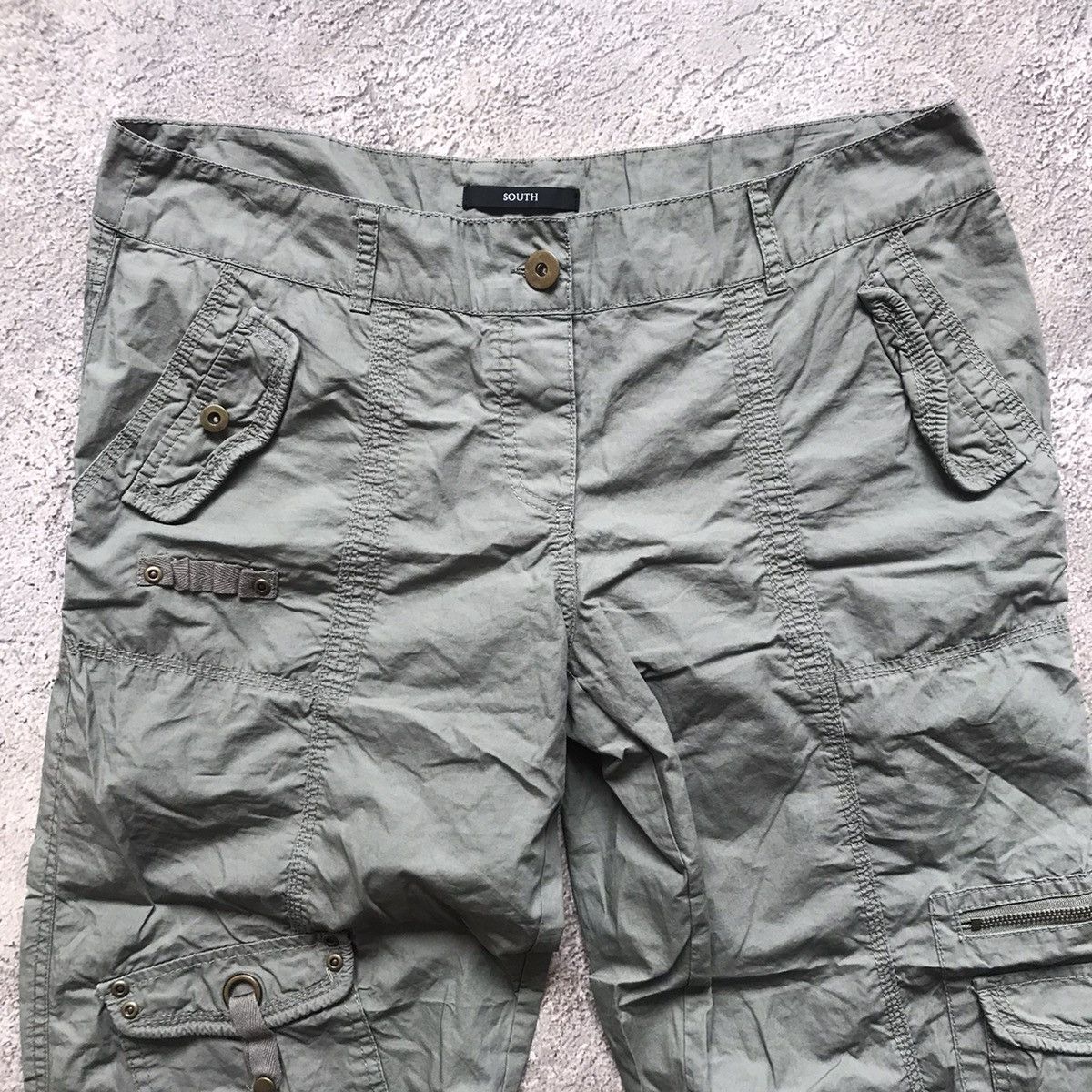 Vintage Vintage Y2K Baggy Distressed Cargo Pants Streetwear Logo 33 Size 33" - 5 Thumbnail