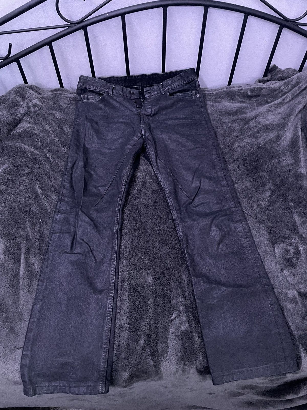 Rick Owens Rick Owen’s waxed denim Size US 30 / EU 46 - 1 Thumbnail
