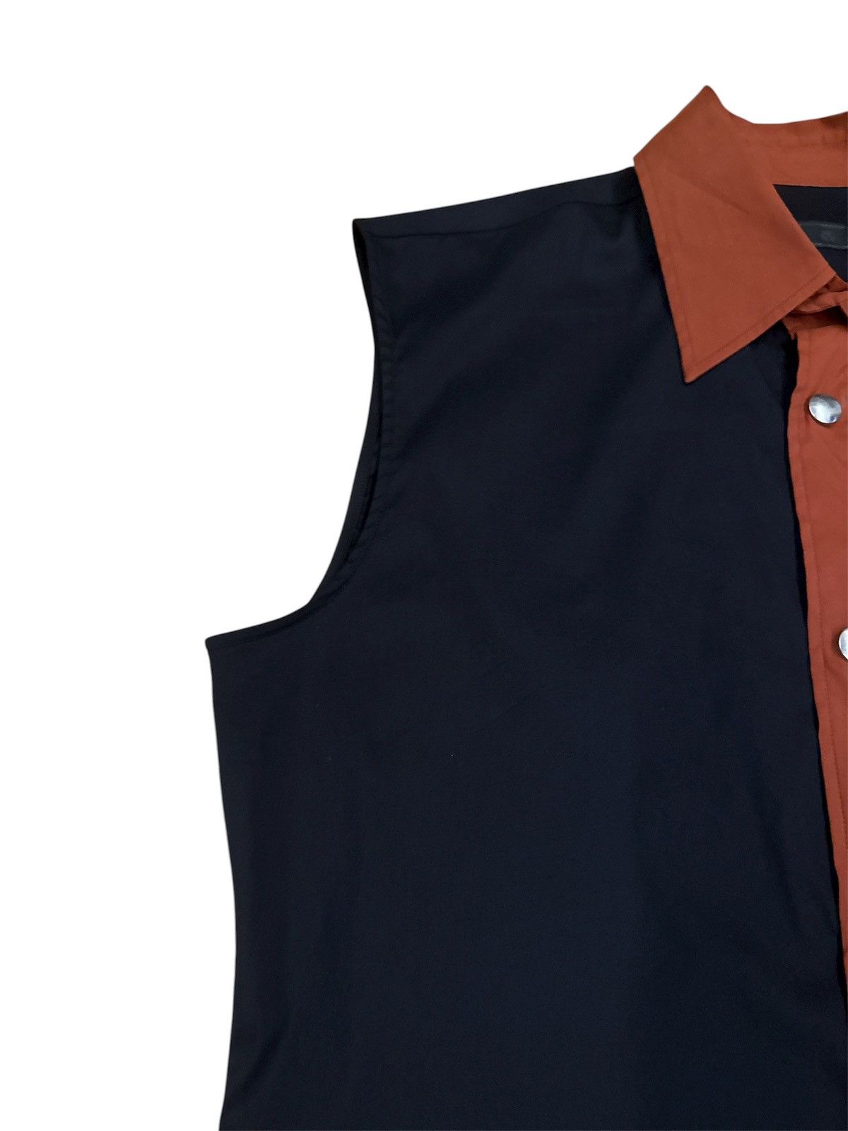 Prada Prada Sleeveless Button Down Shirt Vest Size US M / EU 48-50 / 2 - 2 Thumbnail