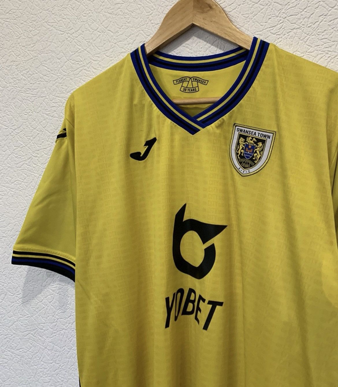 Joma SWANSEA JOMA 2019/2020 THIRD KIT SOCCER JERSEY YOBET Size US L / EU 52-54 / 3 - 2 Thumbnail