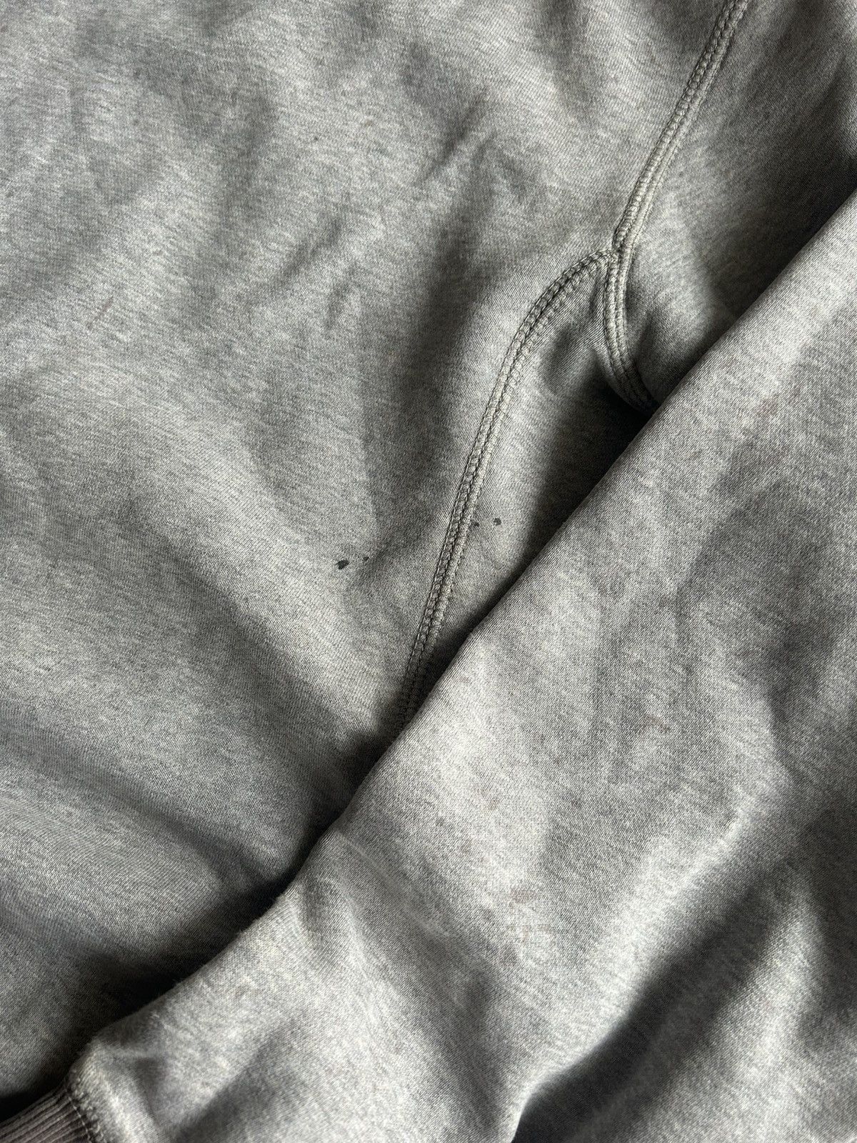 Nike Vintage Nike Distressed Faded Hoodie 00s Streetwear Size M Size US M / EU 48-50 / 2 - 15 Thumbnail