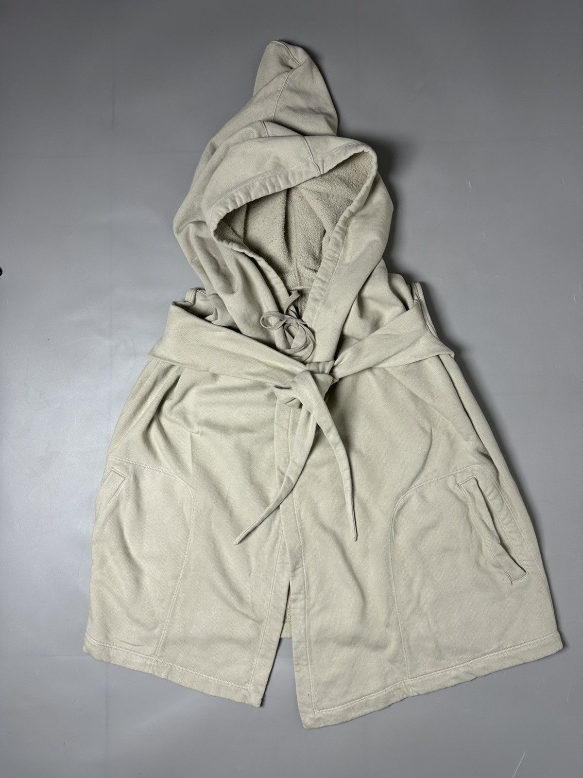 Rick Owens Drkshdw Rick Owens Drkshdw — Druid Sleeveless Hoodie Size XS / US 0-2 / IT 36-38 - 4 Thumbnail
