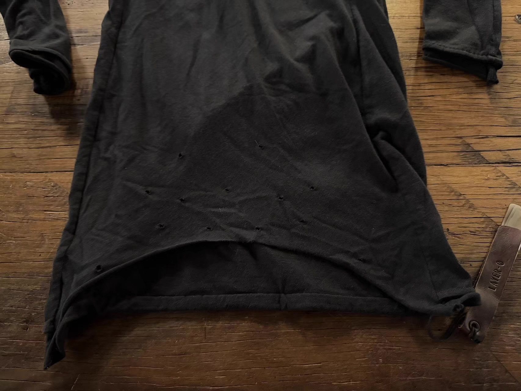 Layer-0 Layer‑0 15FW classic black 1/2 90 ripped long‑sleeve top Ｑ25 Size US XS / EU 42 / 0 - 3 Thumbnail