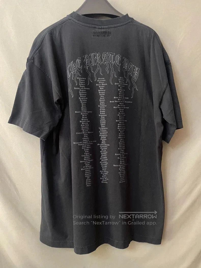 Vetements Vetements Pirate Ship Print Short Sleeve T. Size US XS / EU 42 / 0 - 3 Thumbnail