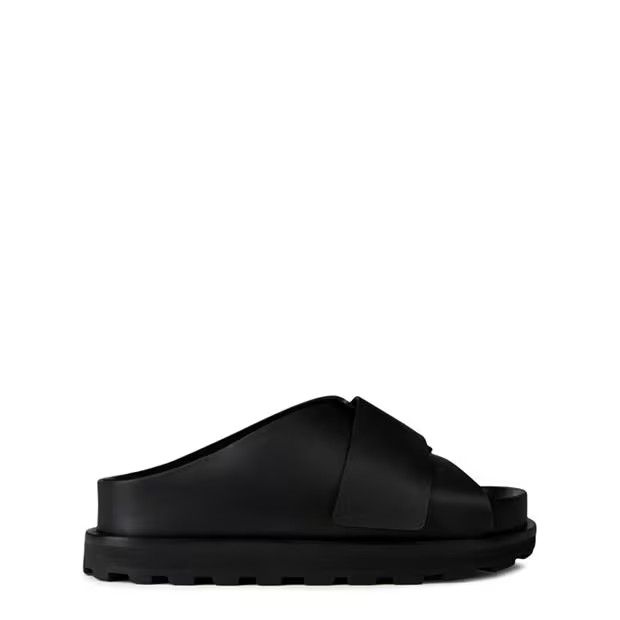 o1g2r1mq1024 Sandals in Black