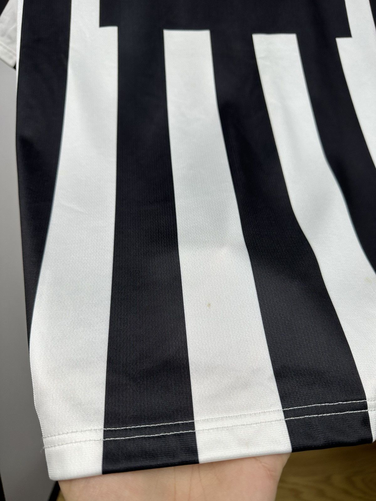 Vintage Rare 80s Udinese ABM Soccer Jersey 1988-90 Maglia Vintage L Size US L / EU 52-54 / 3 - 14 Thumbnail
