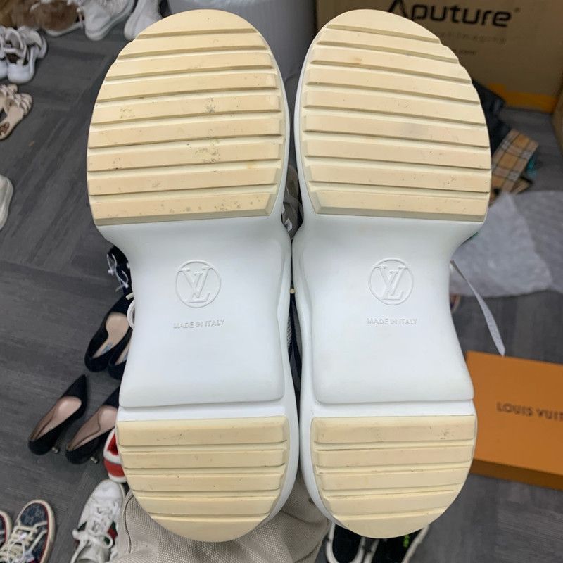 Louis Vuitton Louis Vuitton White and Brown Casual Sneakers - Size US 5.5 / EU 38 - 4 Thumbnail