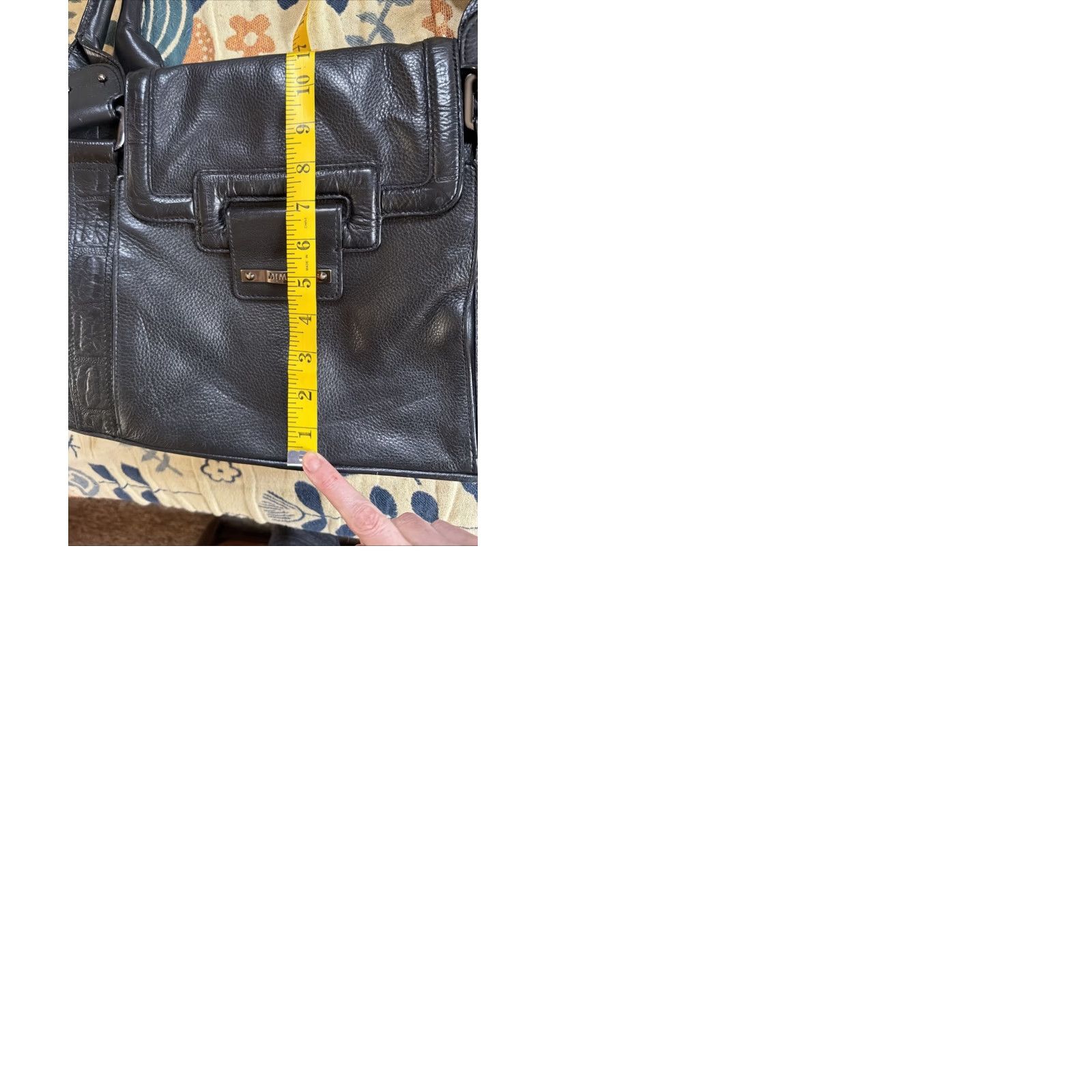 Vintage Mimco Shoulder Bag/Handbag Black Leather Over Shoulder Bag Large - PO#4476 - Women - Travel, Casual - Inner Pockets, Lined - Magnetic Zip Closure Size ONE SIZE - 9 Thumbnail