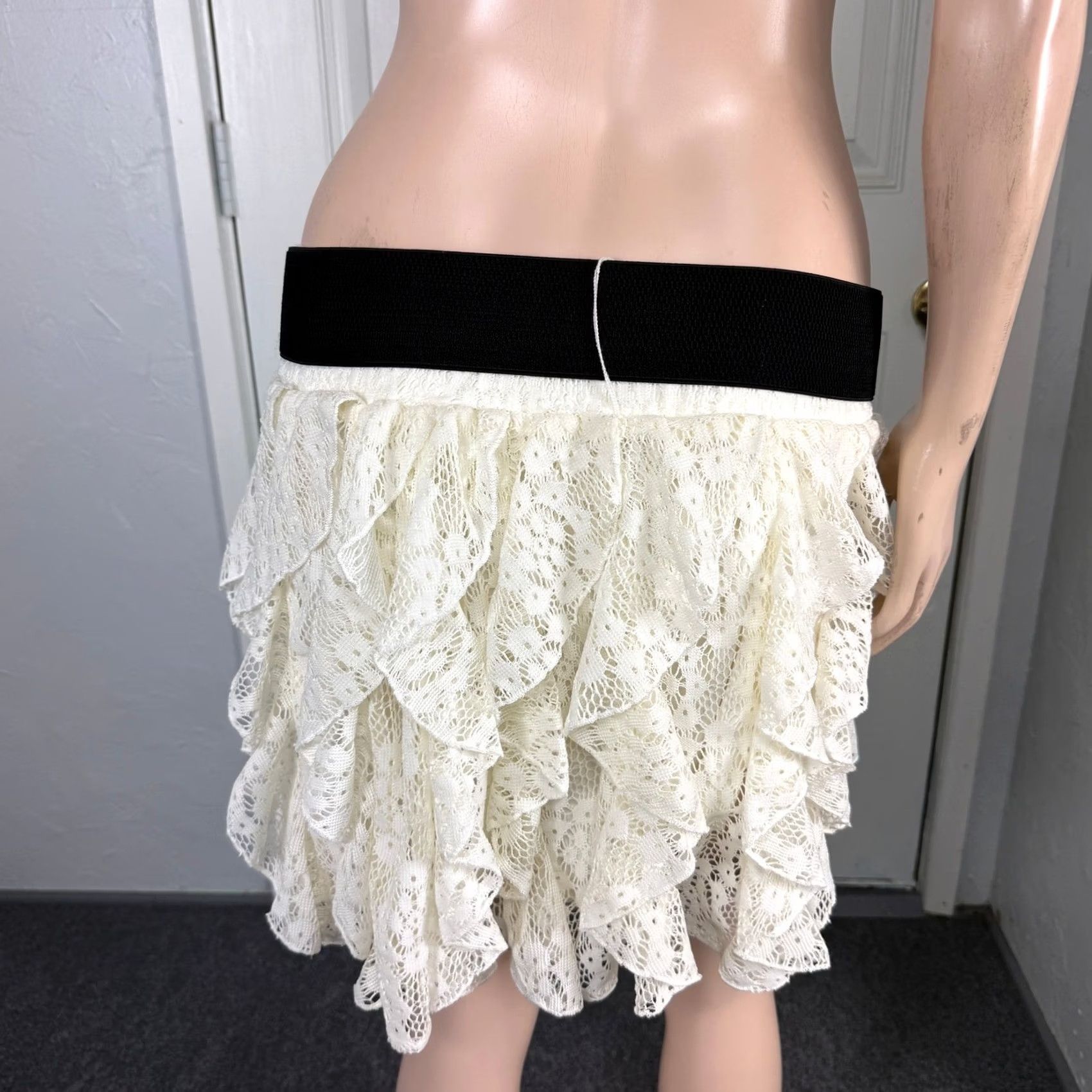 Vintage VINTAGE Wet Seal Skirt Women L Lace Tiered Mini Party Bow Belt White Y2K 90s Boys Girls Mens Womens Size 36" / US 14 / IT 50 - 3 Thumbnail