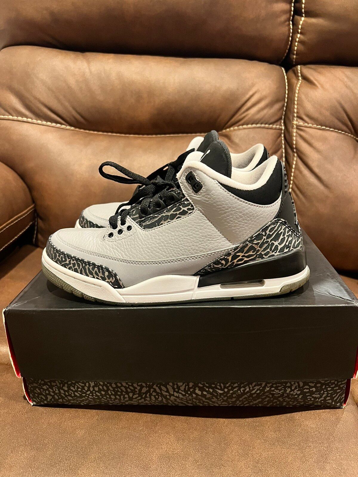 Pre-owned Jordan Nike Jordan 3 Retro Wolf Grey Shoes