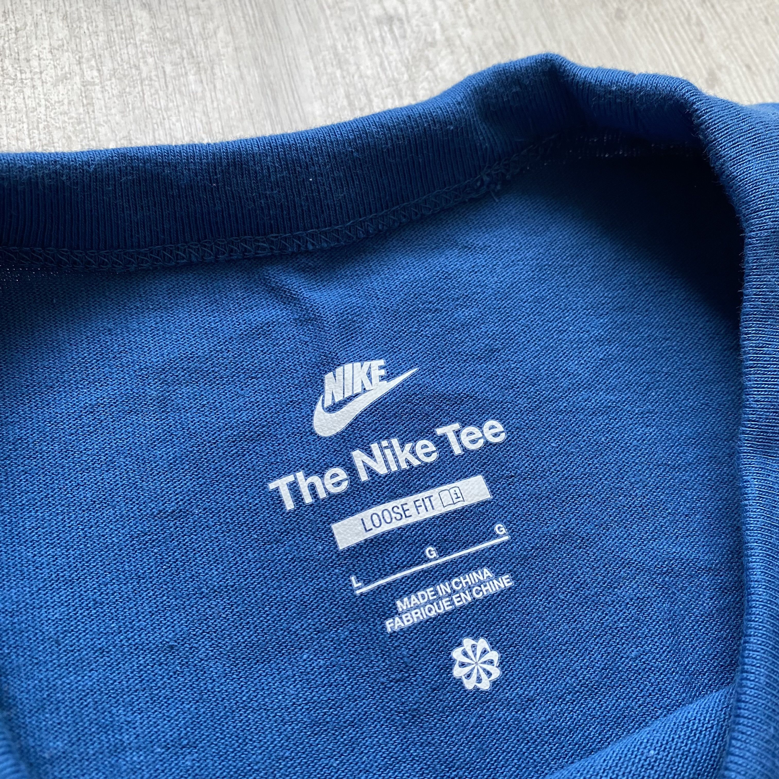 Nike Nike center swoosh long sleeve tee Vintage style Size US L / EU 52-54 / 3 - 6 Thumbnail
