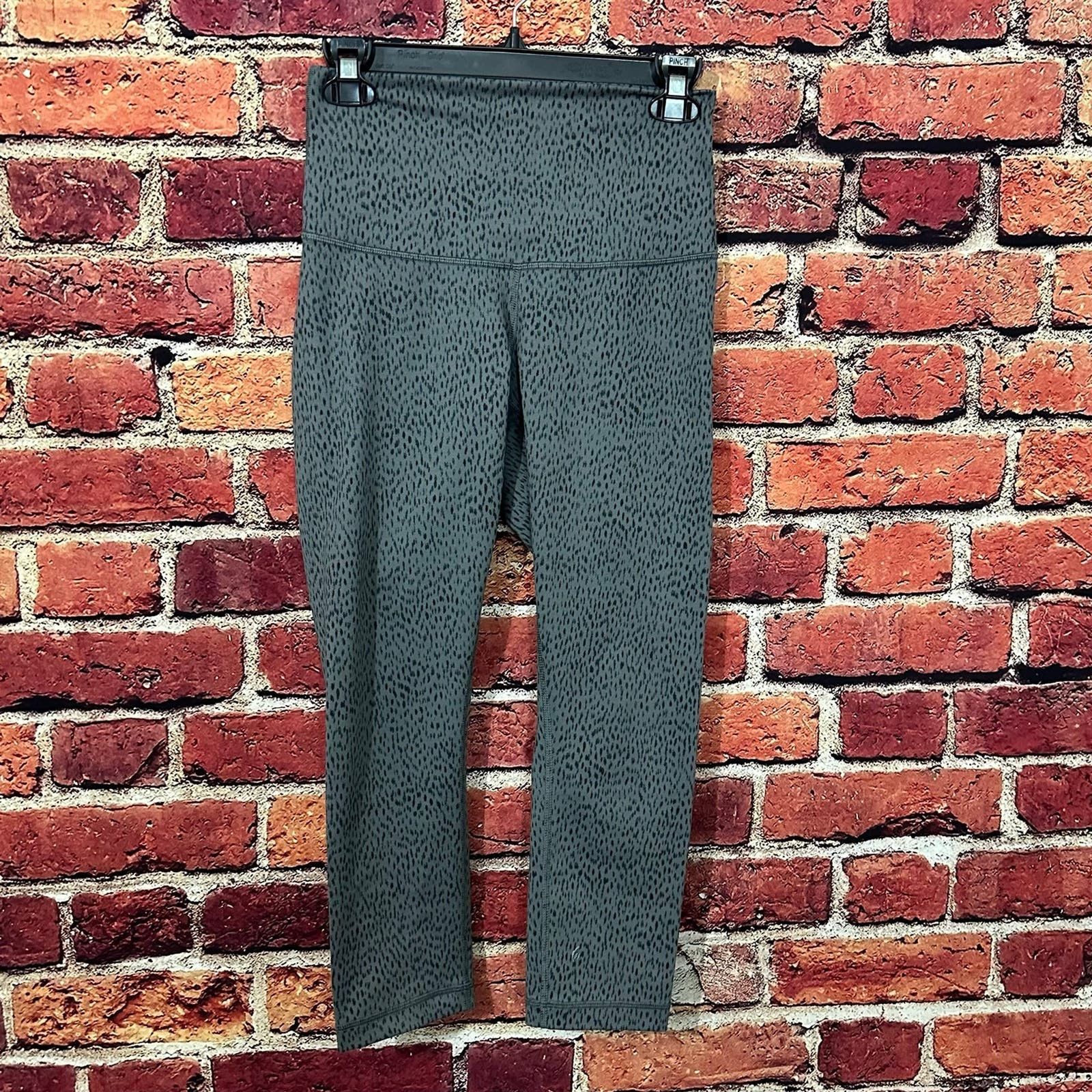 Lululemon lululemon leggings size 6 Size 28" / US 6 / IT 42 - 1 Thumbnail