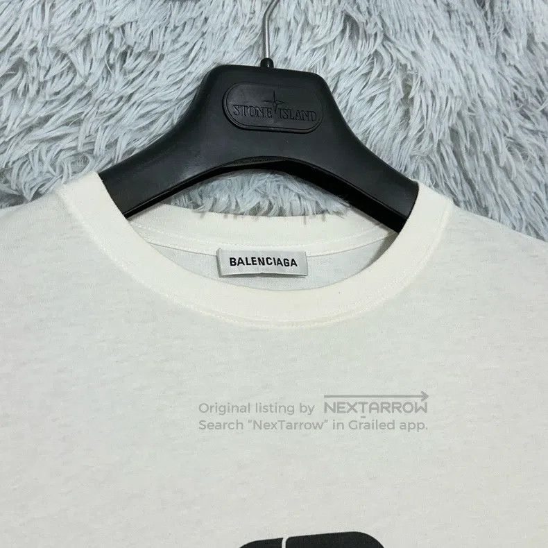 Balenciaga Balenciaga Buckle Short Sleeve T-Shirt, White, Size M Size US M / EU 48-50 / 2 - 3 Thumbnail