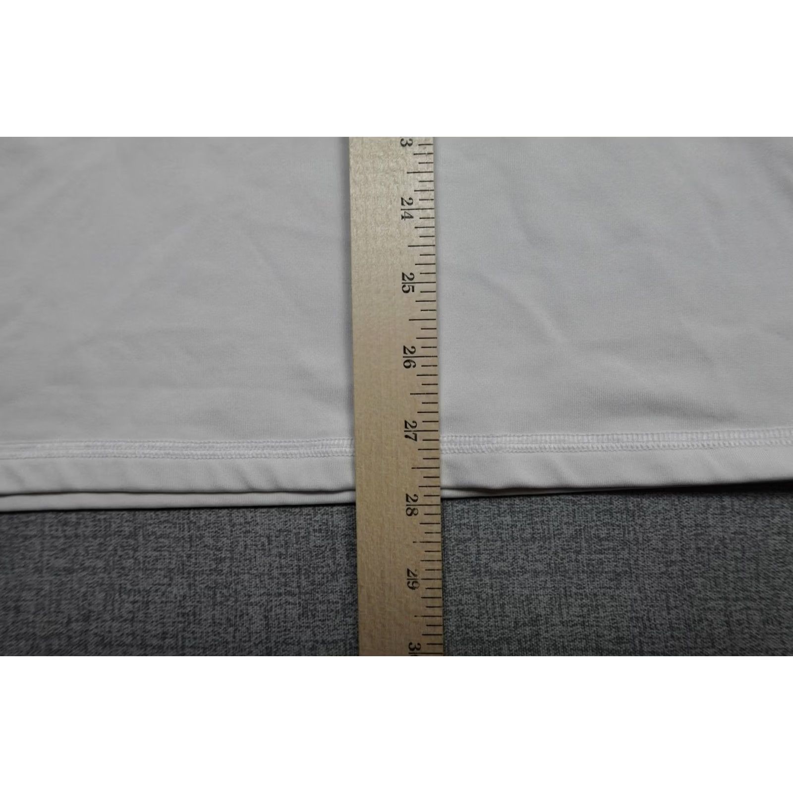 Vintage Walter Hagen 11 Shirt Mens L White Long Sleeve Mock Neck Golf Base Layer Size US L / EU 52-54 / 3 - 7 Thumbnail